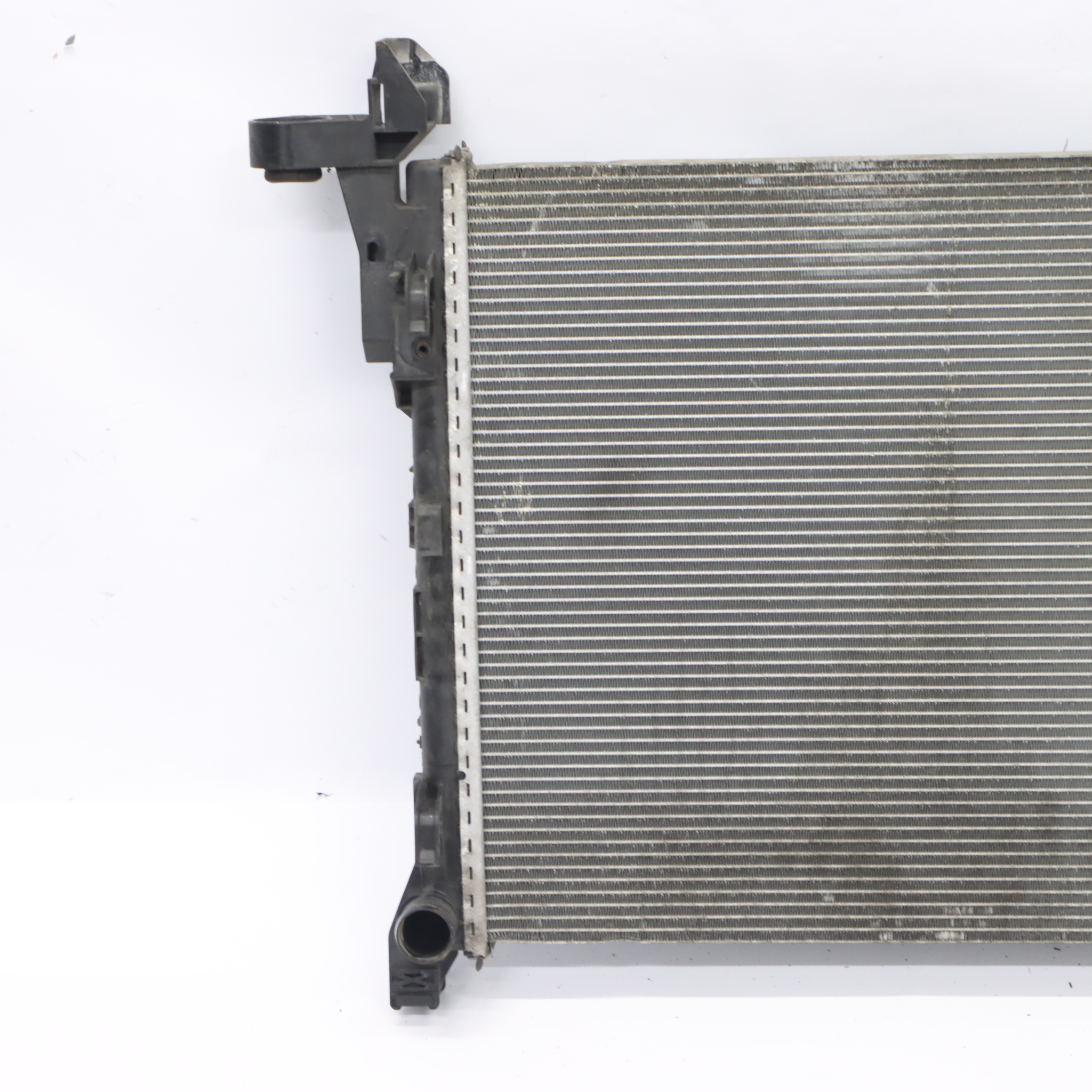 Renault Trafic 3 Opel Vivaro B 1.6 Refroidissement moteur Radiateur 93868888