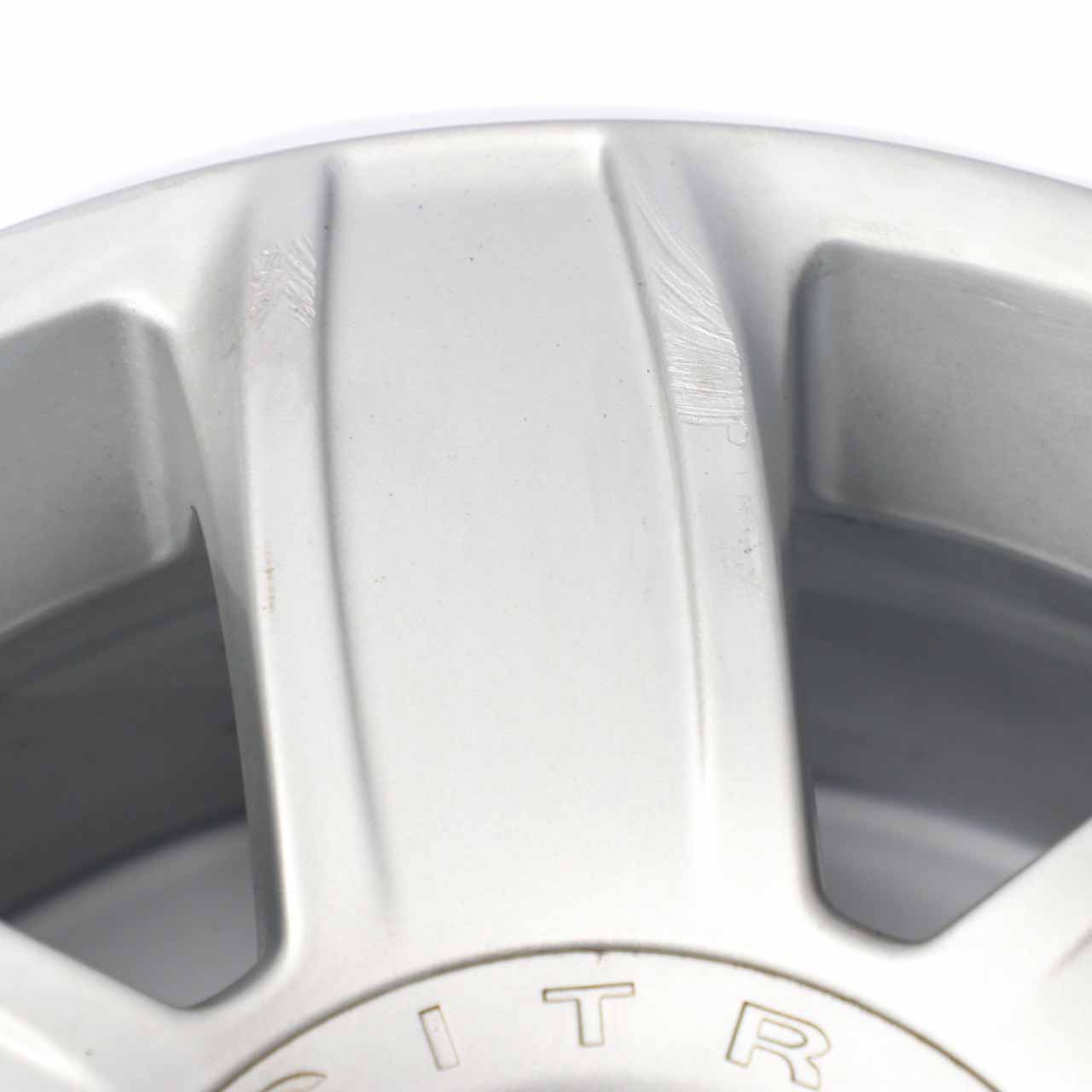 Citroen C3 C4 Silver Alloy Wheel Rim 16" ET:26 6,5J 9650263980