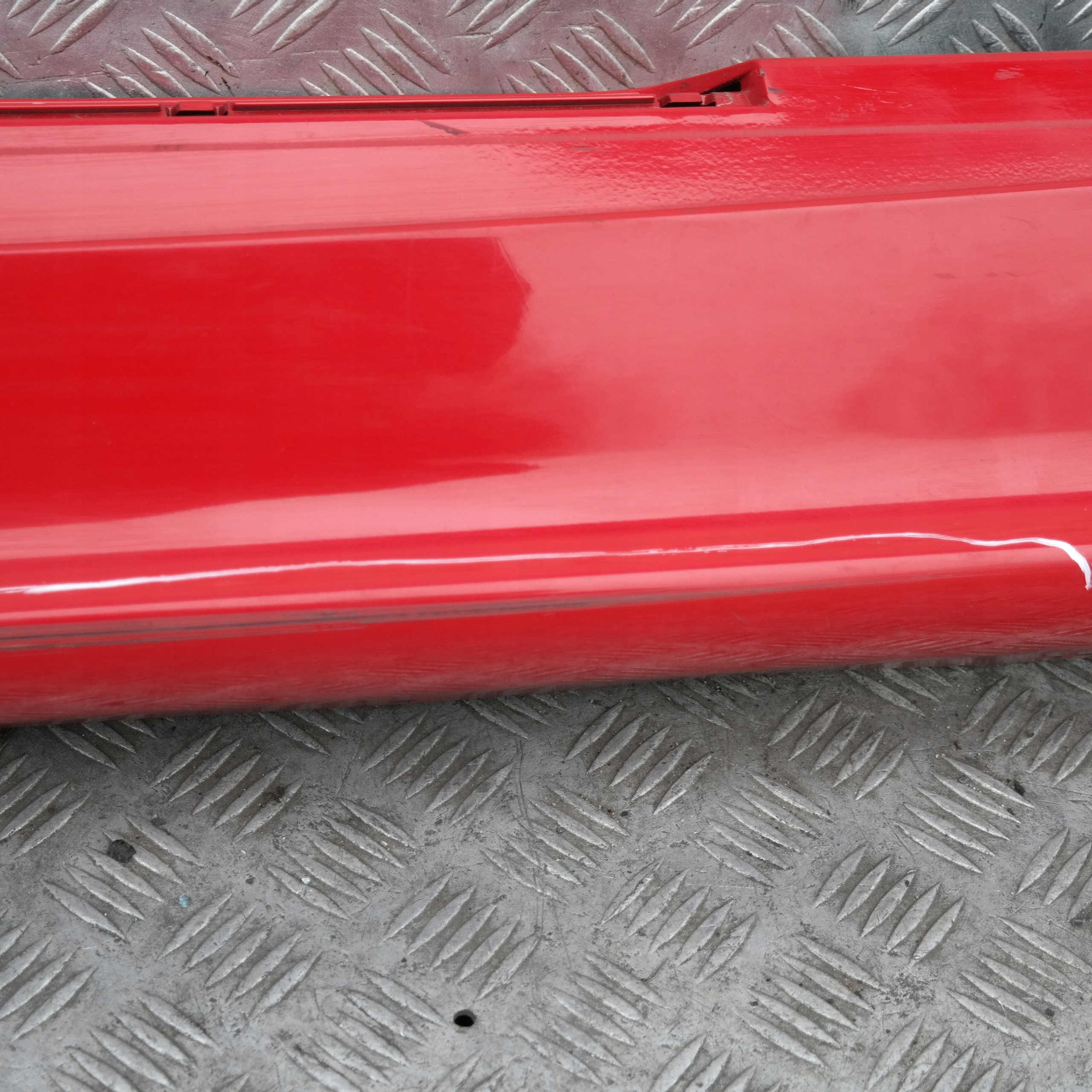 BMW 1 SERIES E87 Sill strip side skirt left N/S Japanrot Japan Rot Red - 438