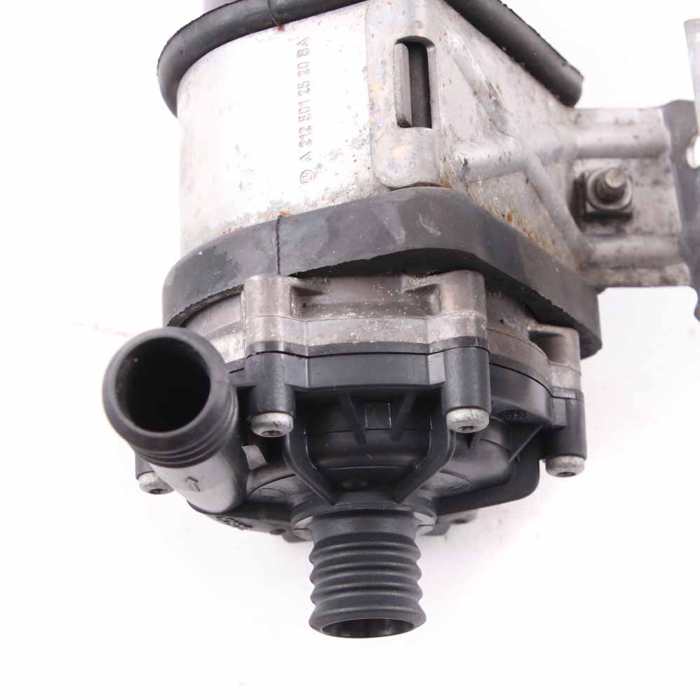 Mercedes W203 W211 W212 Wasserpumpe Hilfskühlmittelpumpe A0005000386