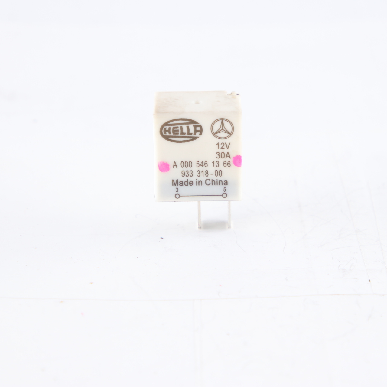 Mercedes W203 W209 Relay Unit Module 2 Pins White Hella A0005461366