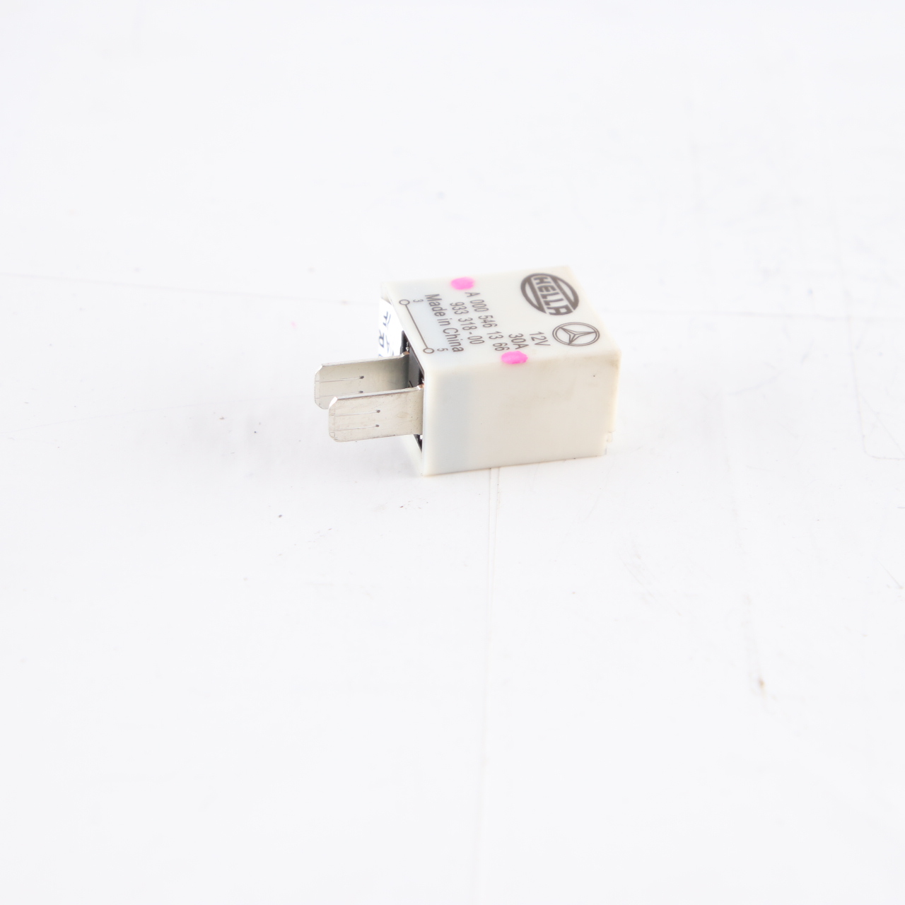 Mercedes W203 W209 Relay Unit Module 2 Pins White Hella A0005461366