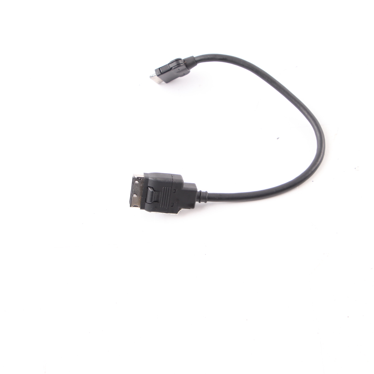 Mercedes W212 W218 Connection Cable iPod iPhone Wiring Lead A0018278404