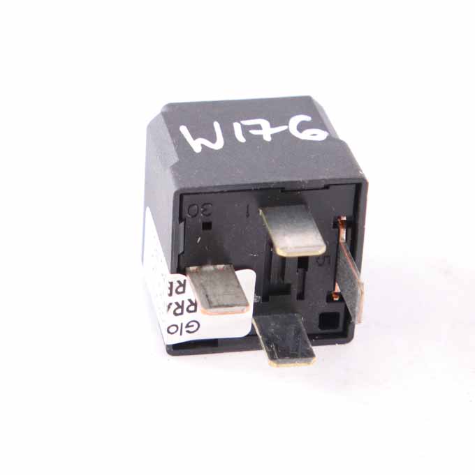 Relais Mercedes W176 W246 4-polig Schwarz Hella 12V A0025428019