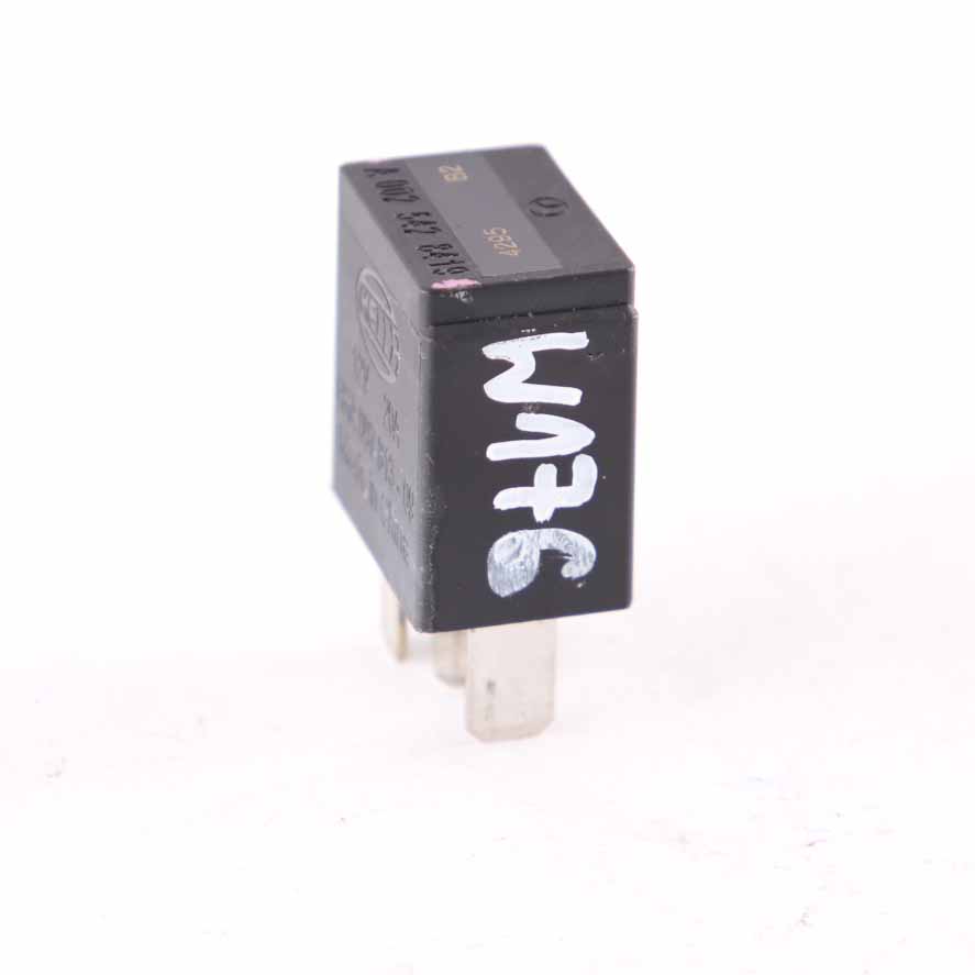 Relay Mercedes W176 W246 4-Pin Black Hella 12V A0025428419