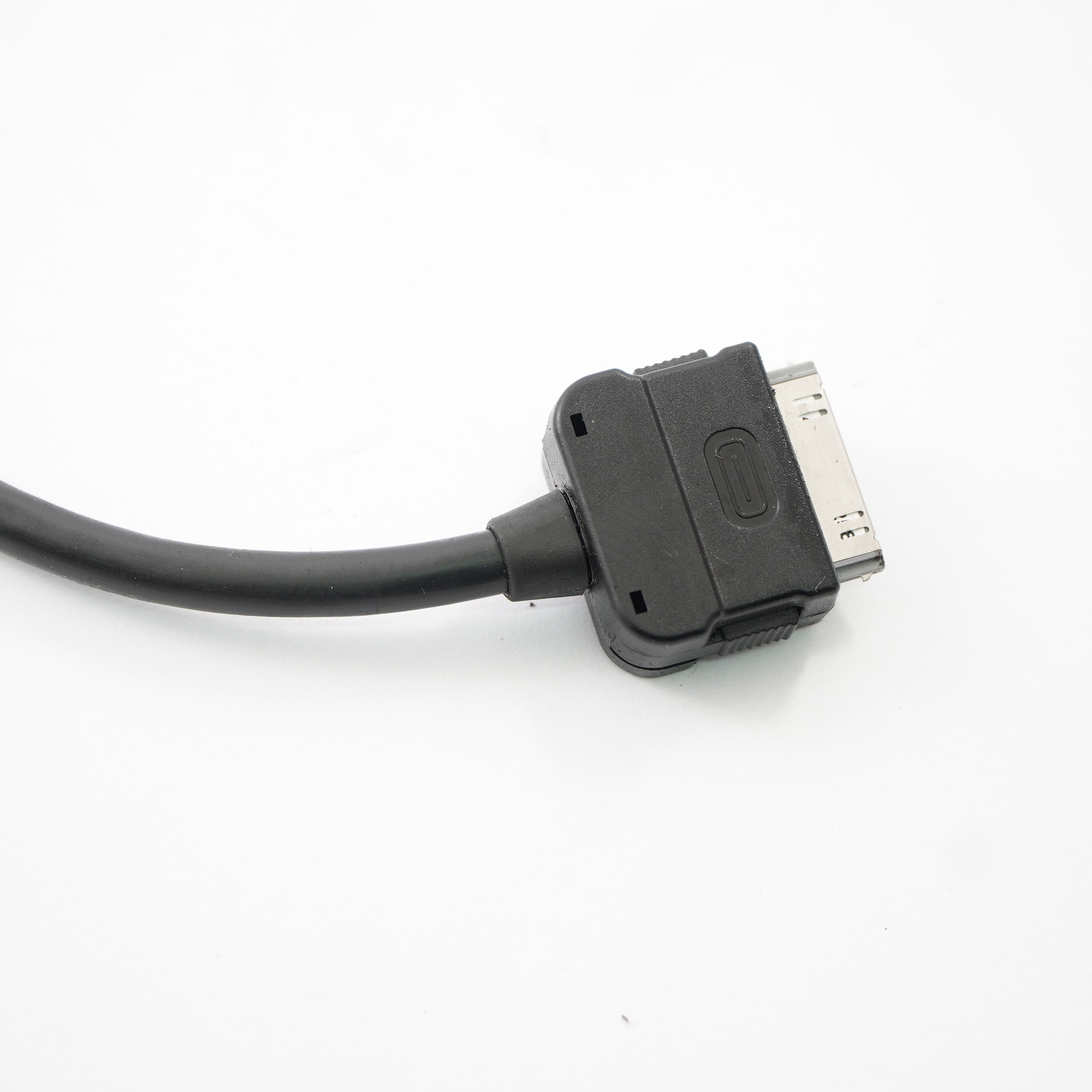 Mercedes W204 USB Port Cable Multimedia Interface Cable MI2-Ipod A0028272104