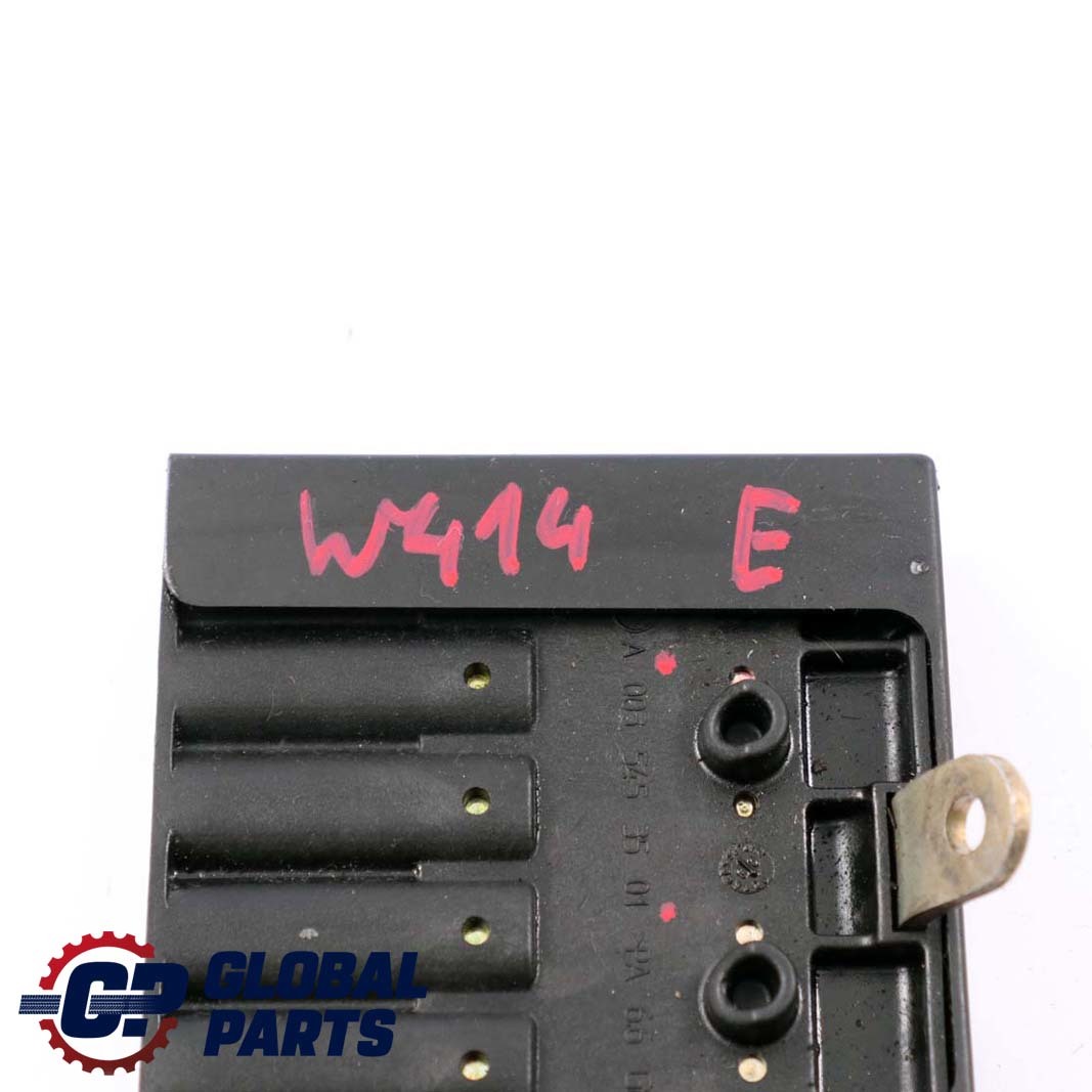 Mercedes-Benz Vaneo W414 Sprinter W901 W902 W903 Fuse Box Battery A0035453501