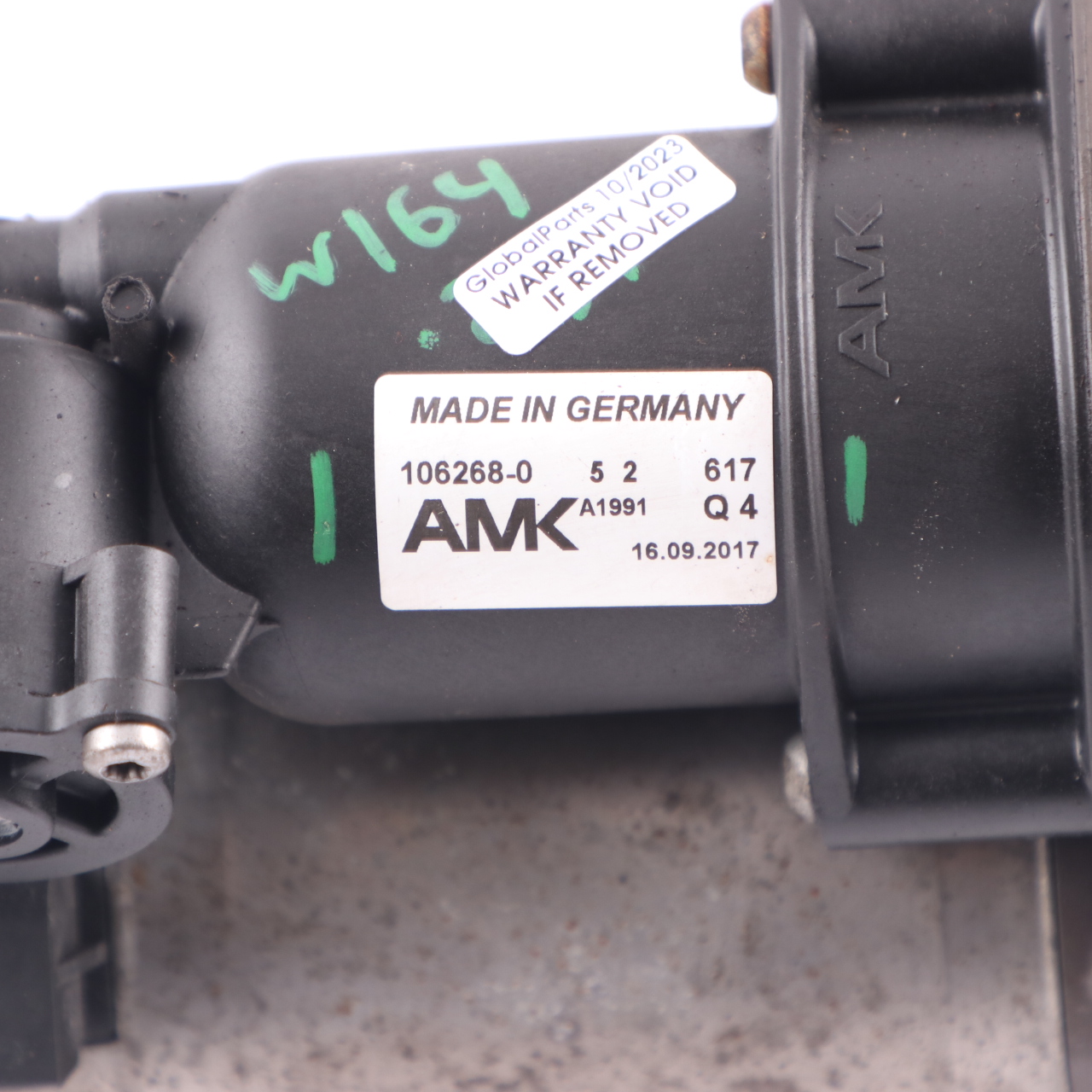 Mercedes ML W164 Air Suspension Supply Compressor Pump Airmatic A1643201204