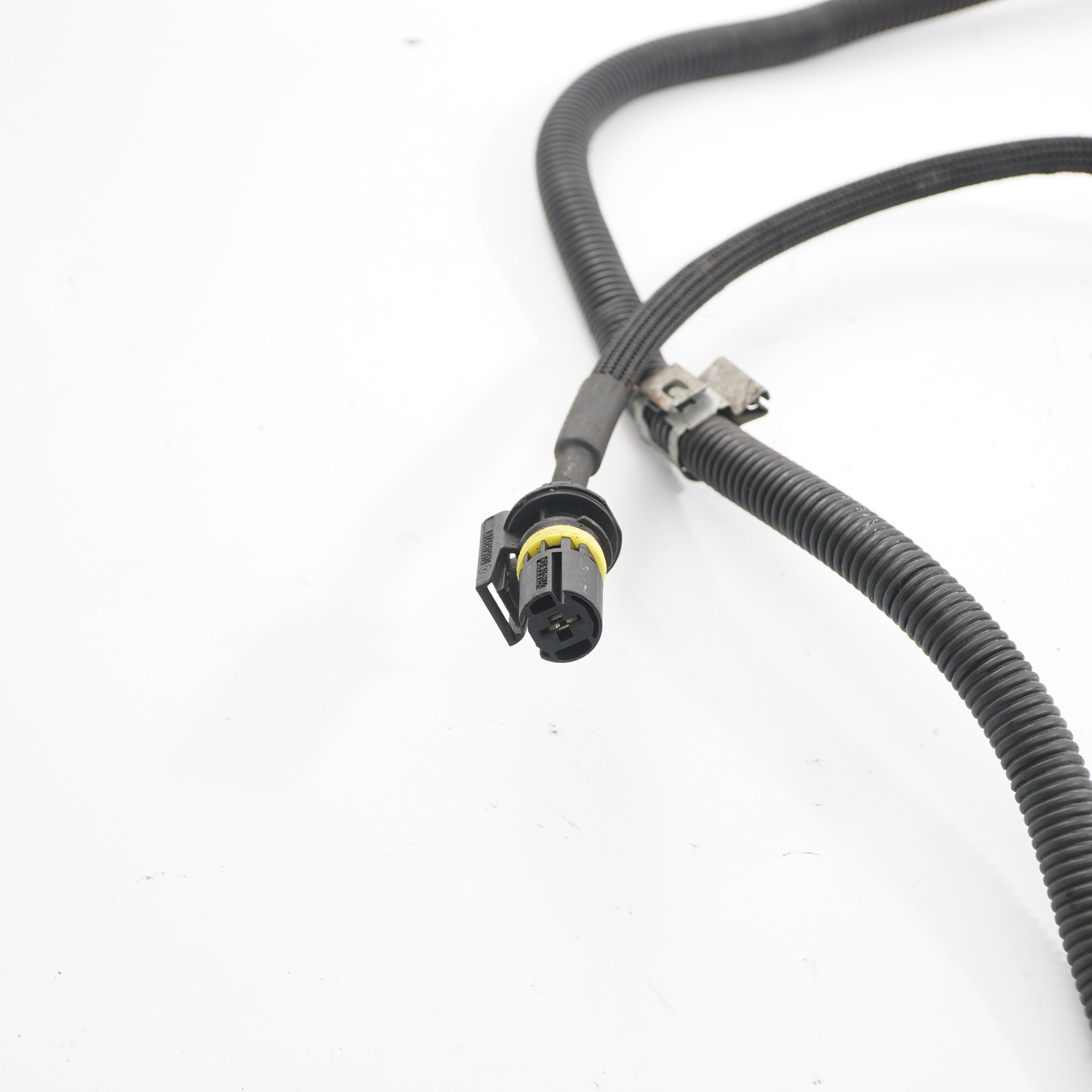 Mercedes ML W164 Positive Batterieklemme Kabel führen Verdrahtung A1645403230