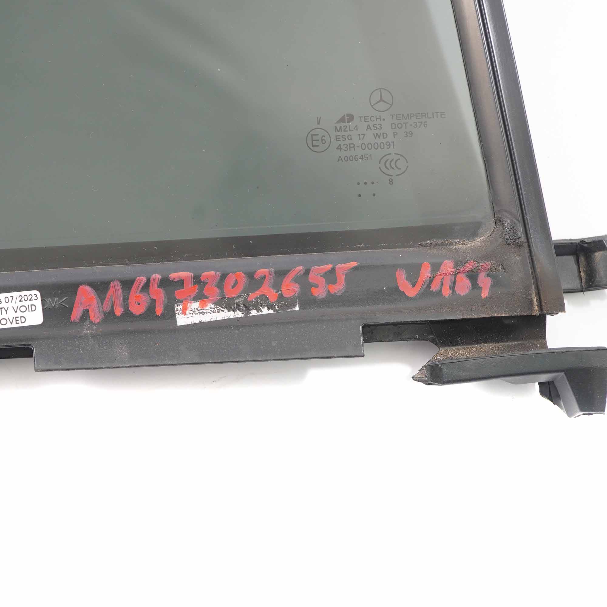 Mercedes W164 Window Glass Rear Right O/S Door Triangle Tinted AS3 A1647302655