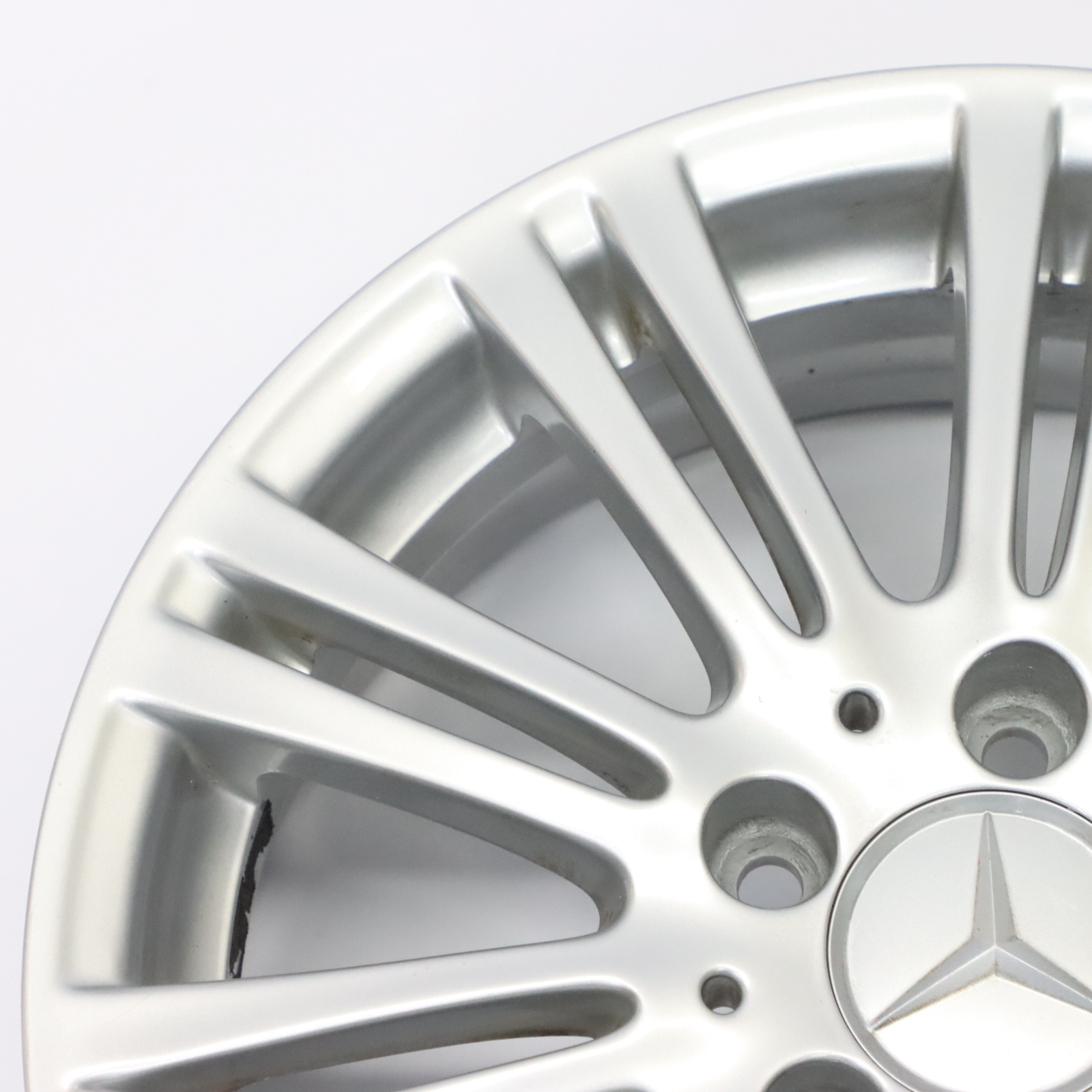 Mercedes W169 Silver Alloy Wheel Rim 16" 6J ET:46 A1694010802