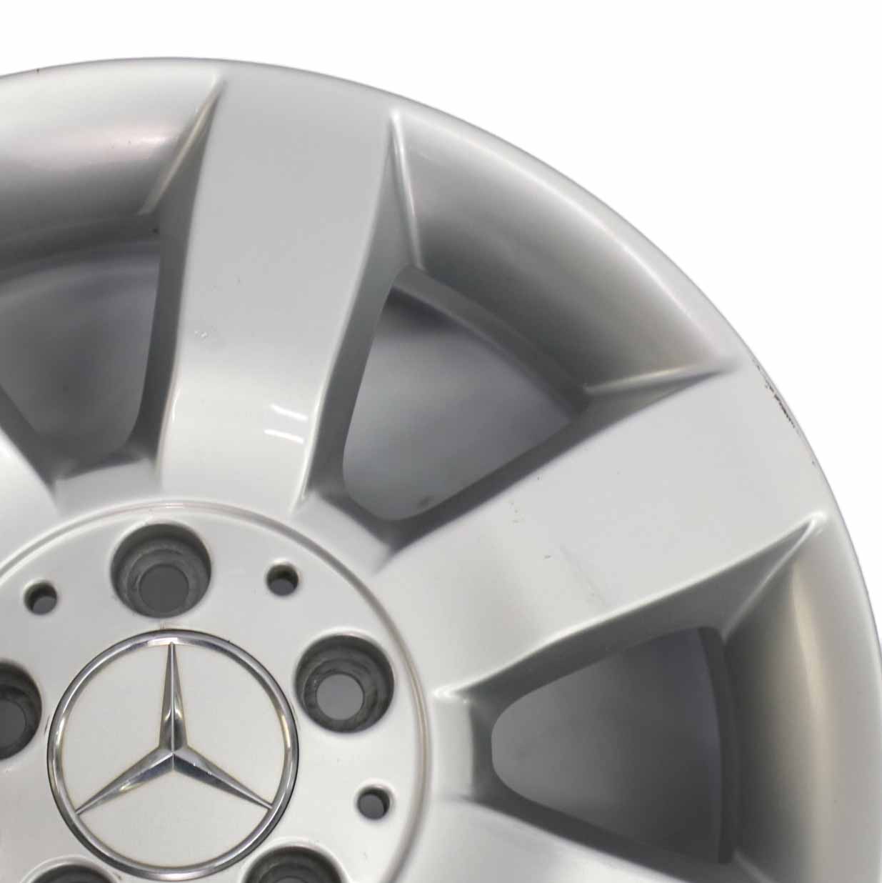 Mercedes W169 W245 Silberne Leichtmetallfelge 16" 6J ET:46 A1694011902