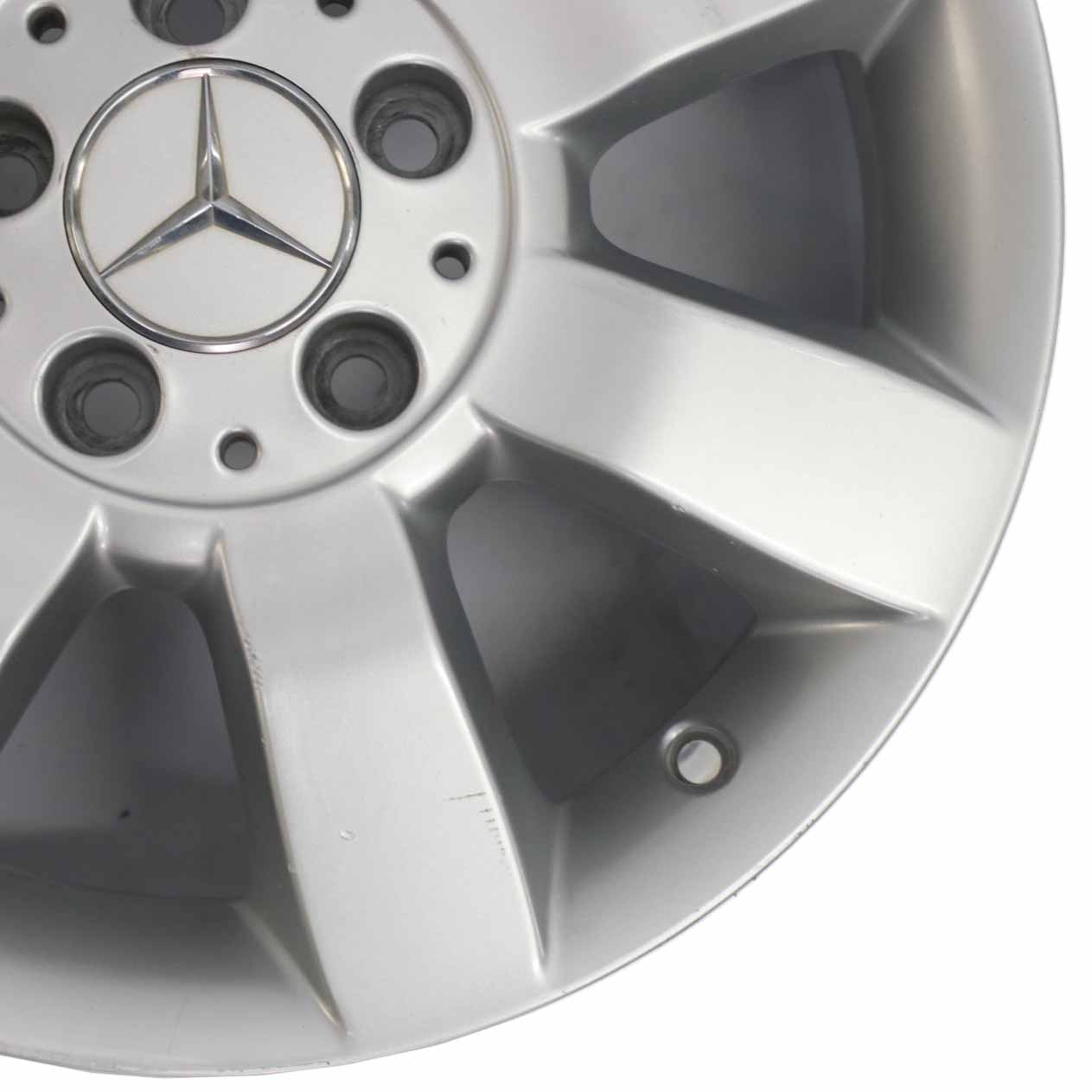 Mercedes W169 W245 Silberne Leichtmetallfelge 16" 6J ET:46 A1694011902