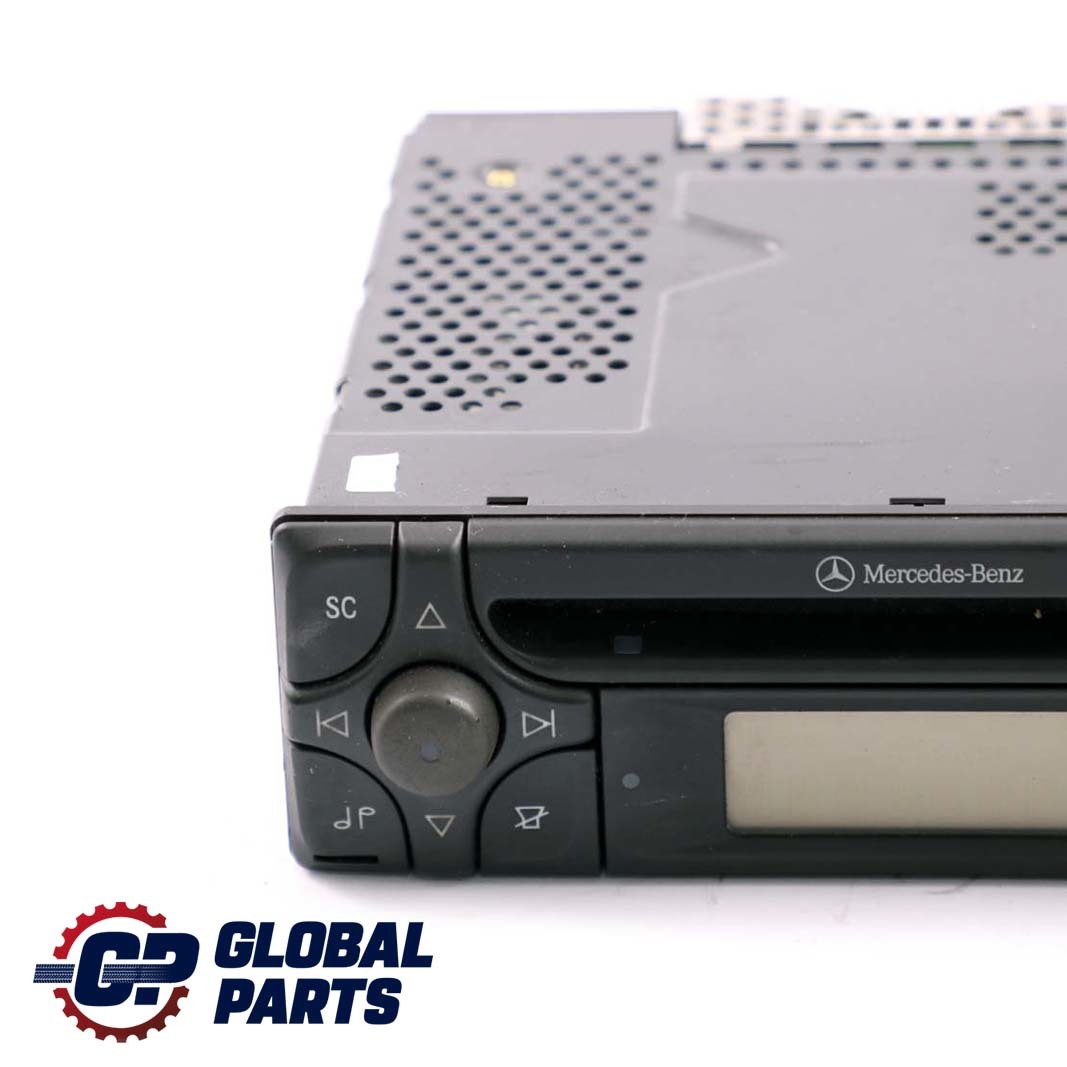 Mercedes-Benz A E M W163 W168 W210 Autoradio Audio 10 CD Player Radio