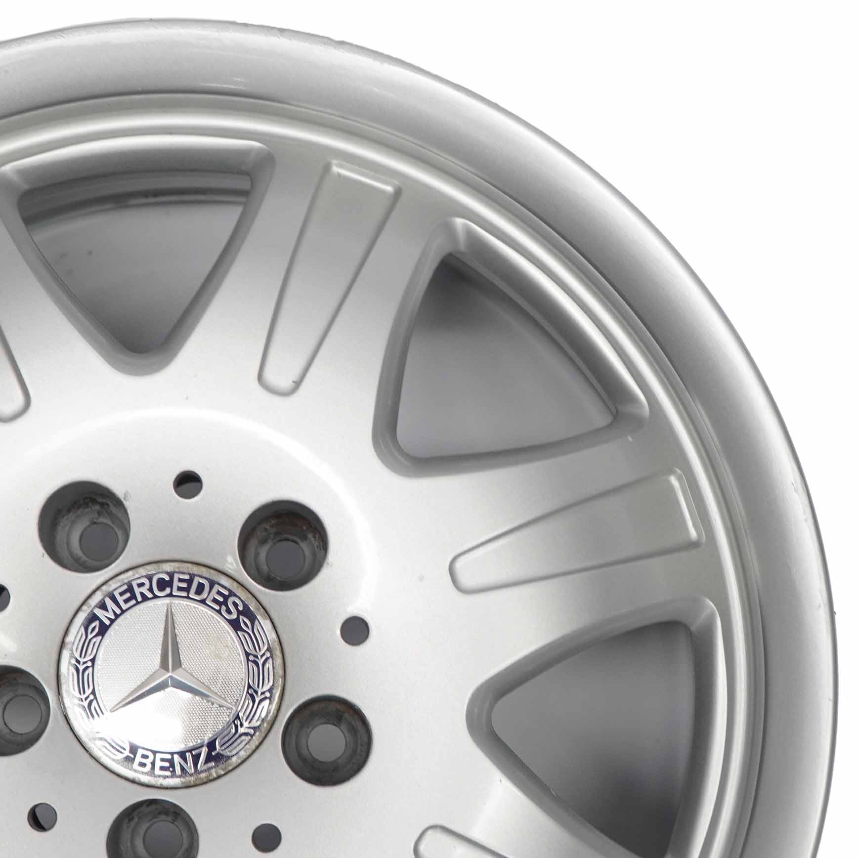 Mercedes R171 Silberne Leichtmetallfelge 16" 7J ET:34 7-Loch A1714010902