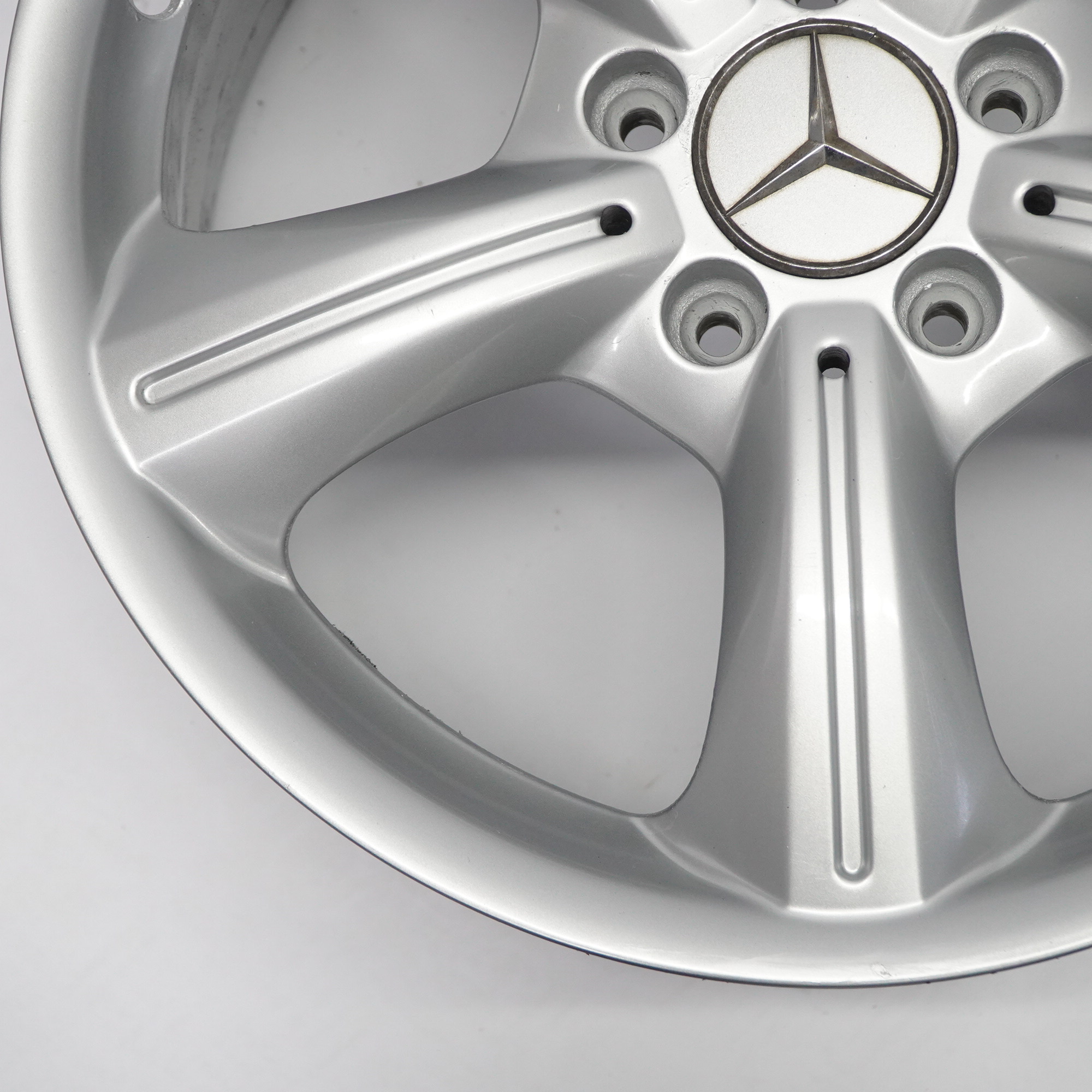 Mercedes SLK R171 Silver Alloy Wheel Rim 17" 7,5J ET:36 5-Spoke A1714011202