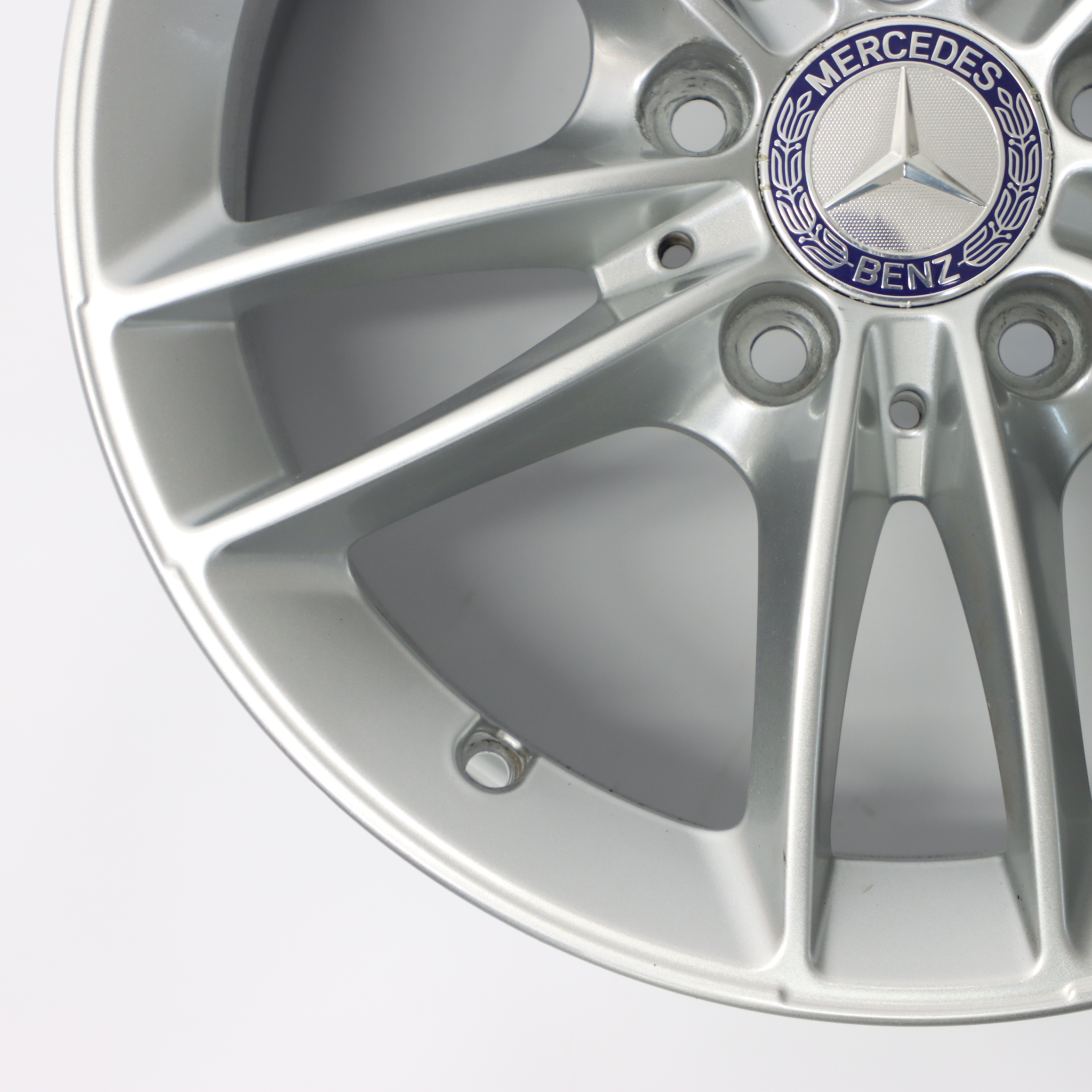 Mercedes C118 W177 W247 Silver Alloy Wheel Rim 16" ET:44 6,5J A1774010100