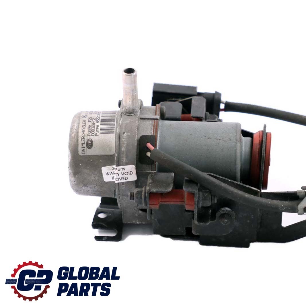 Mercedes-Benz C-Klasse W203 Brake Booster Servo Vacuum Pump A2034300032