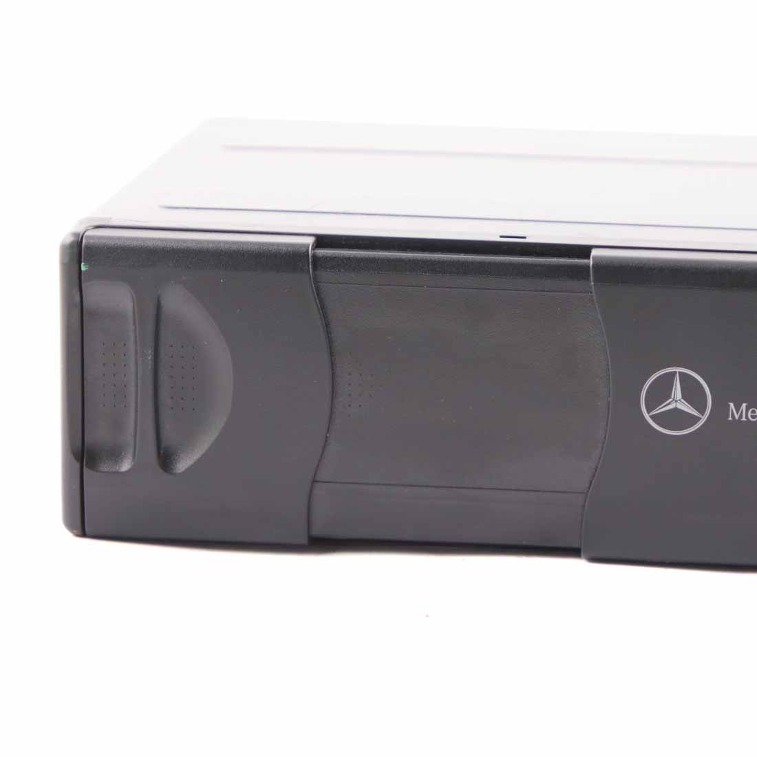 CD Wechsler Mercedes W203 W209 W639 6 Fach Wechsler mit Magazin A2038703389