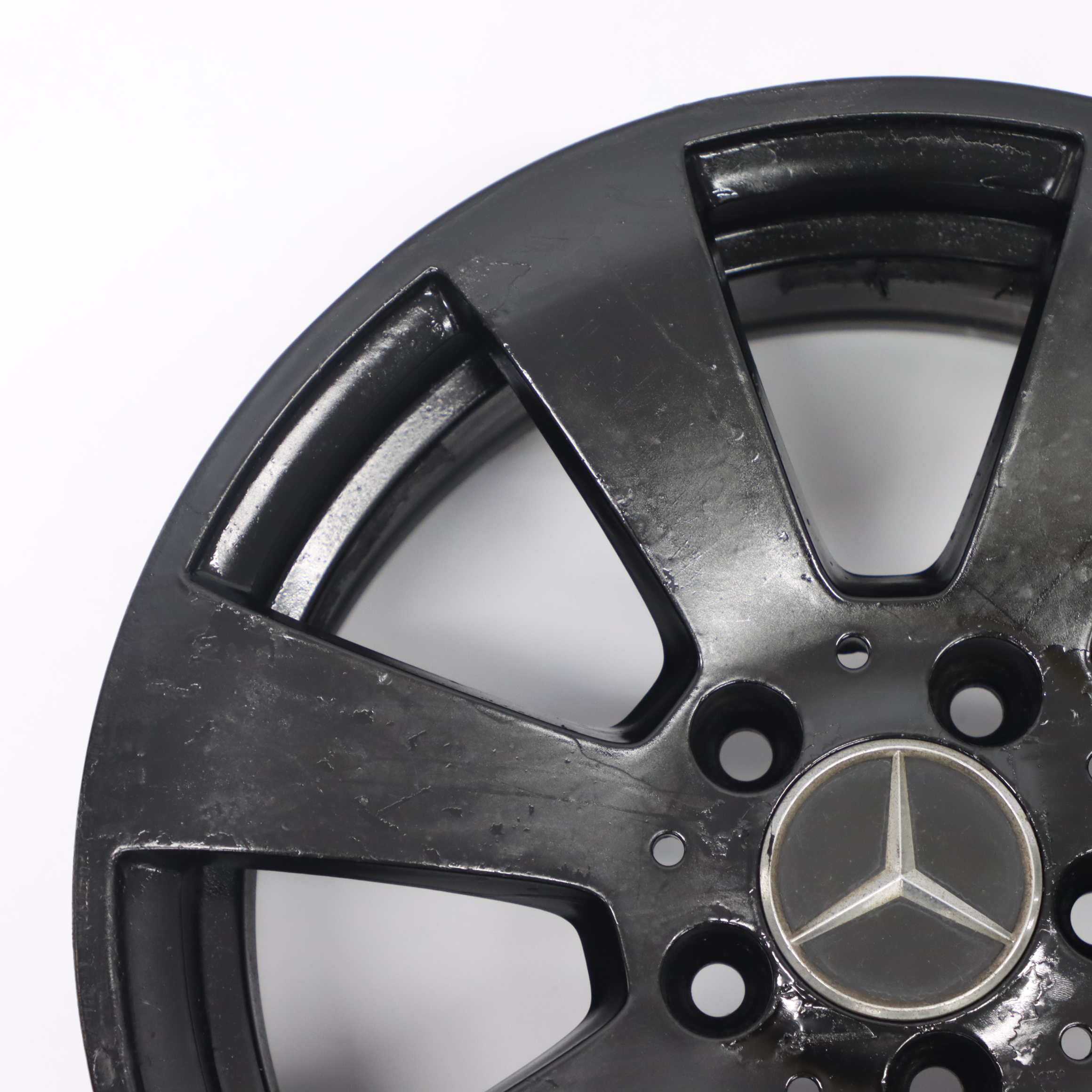 Mercedes W204 jante alliage noire 7 trous 16" ET:43 7J A2044011102