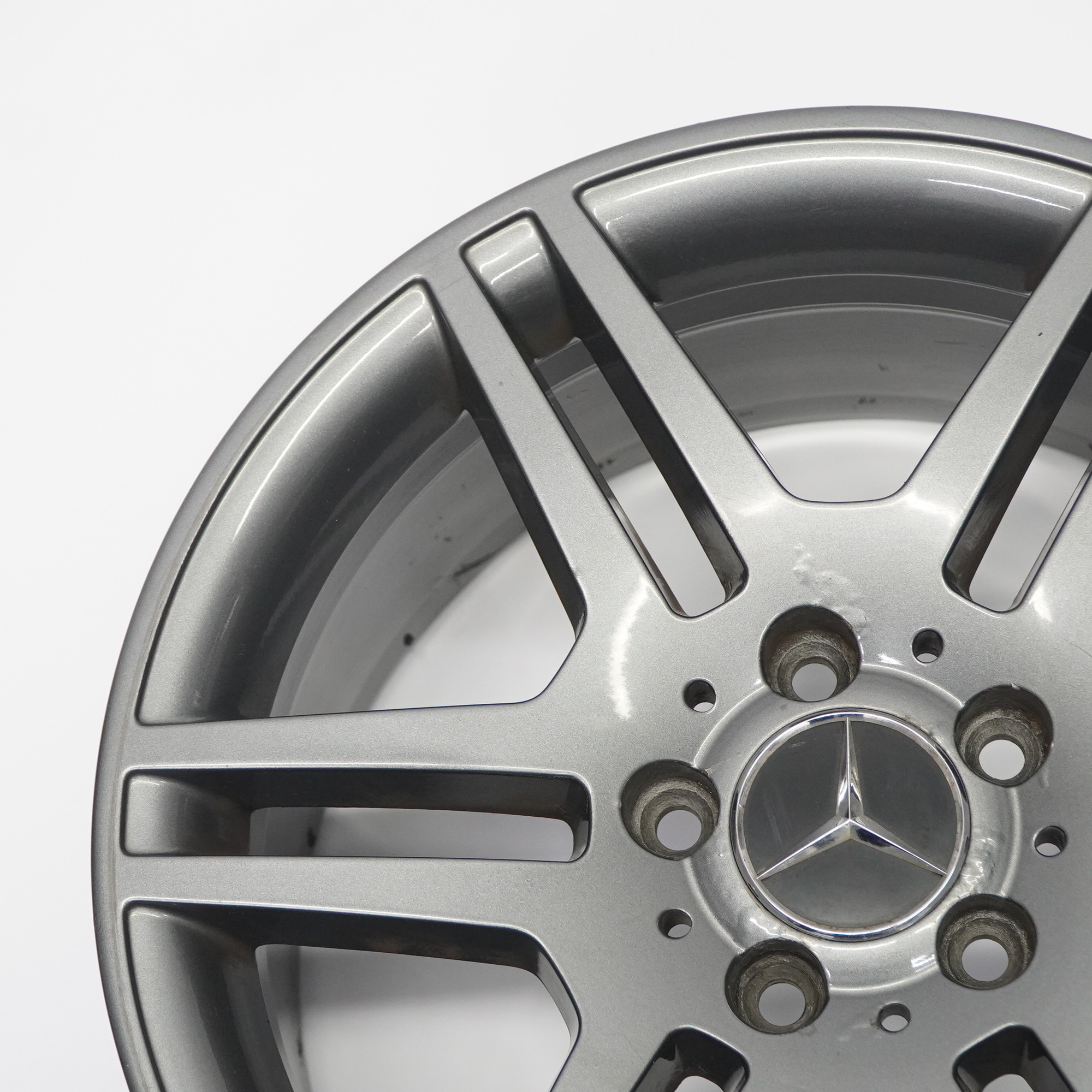 Mercedes W204 AMG Grau Leicht metall felge hinten 17" ET:58 8,5J A2044014602