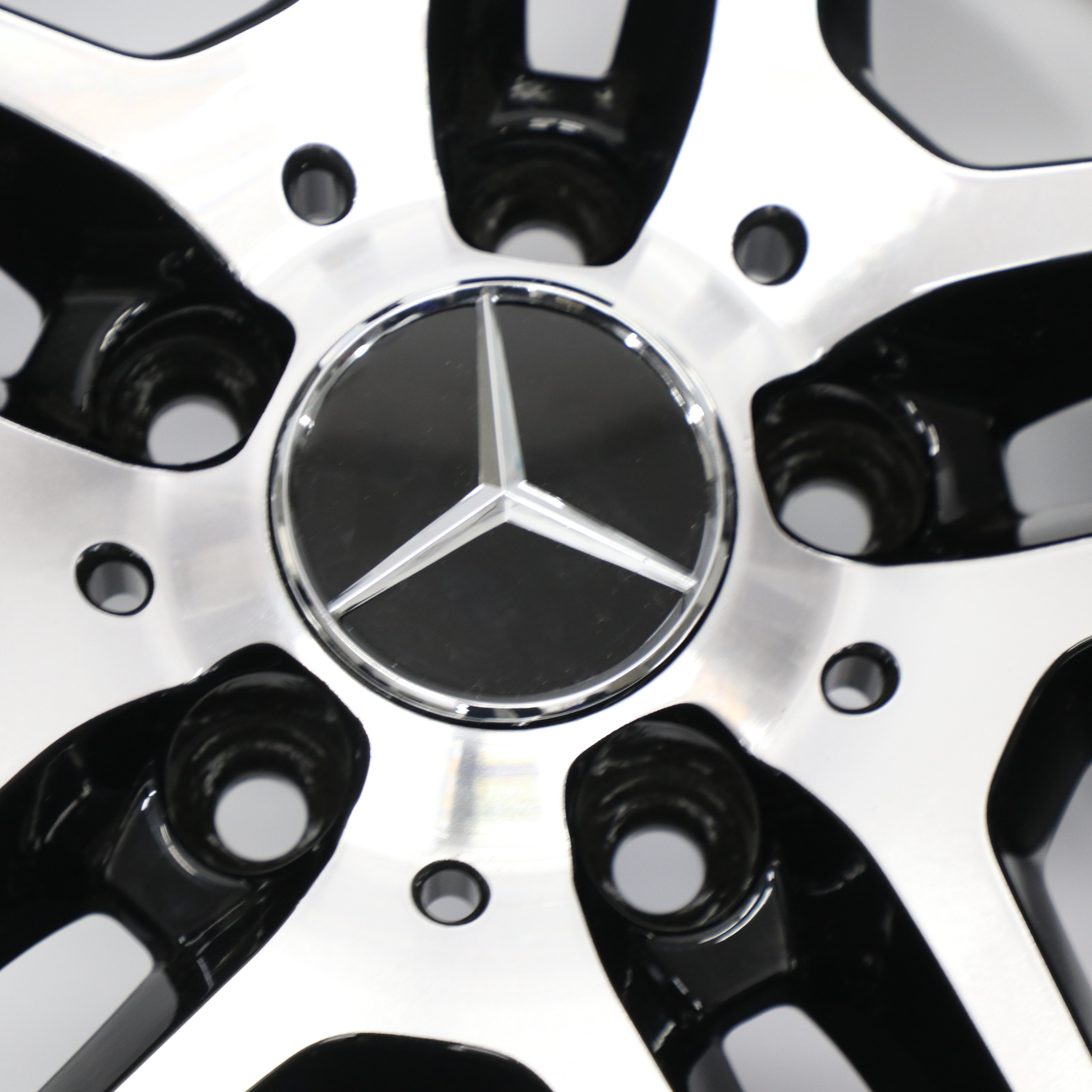 Mercedes W204 Hinter rad felge 17" 8.5J ET:58 5 Doppel speiche A2044019702