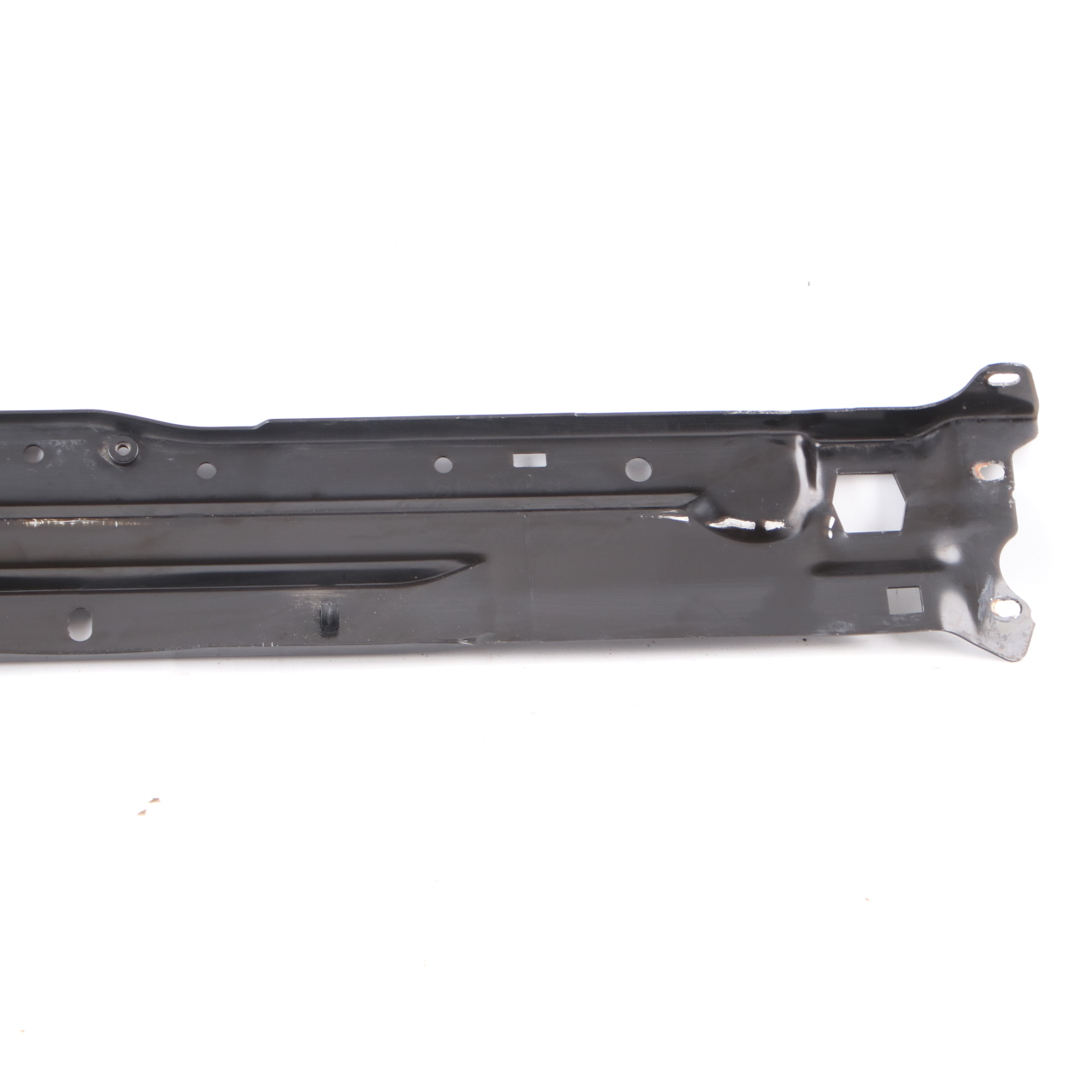 Mercedes W204 Front Slam Panel Support Stiffening Mount Mounting A2046200272