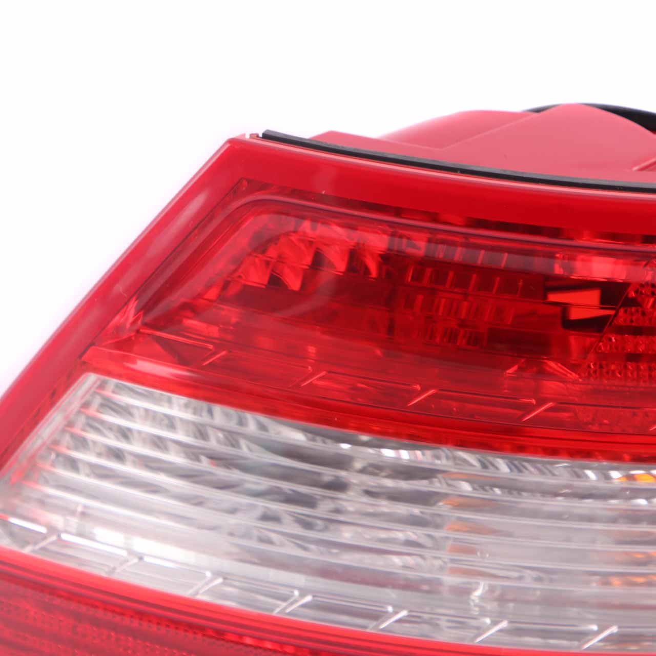 Rear Light Mercedes W204 Right O/S Tail Lamp Side Panel A2048200264