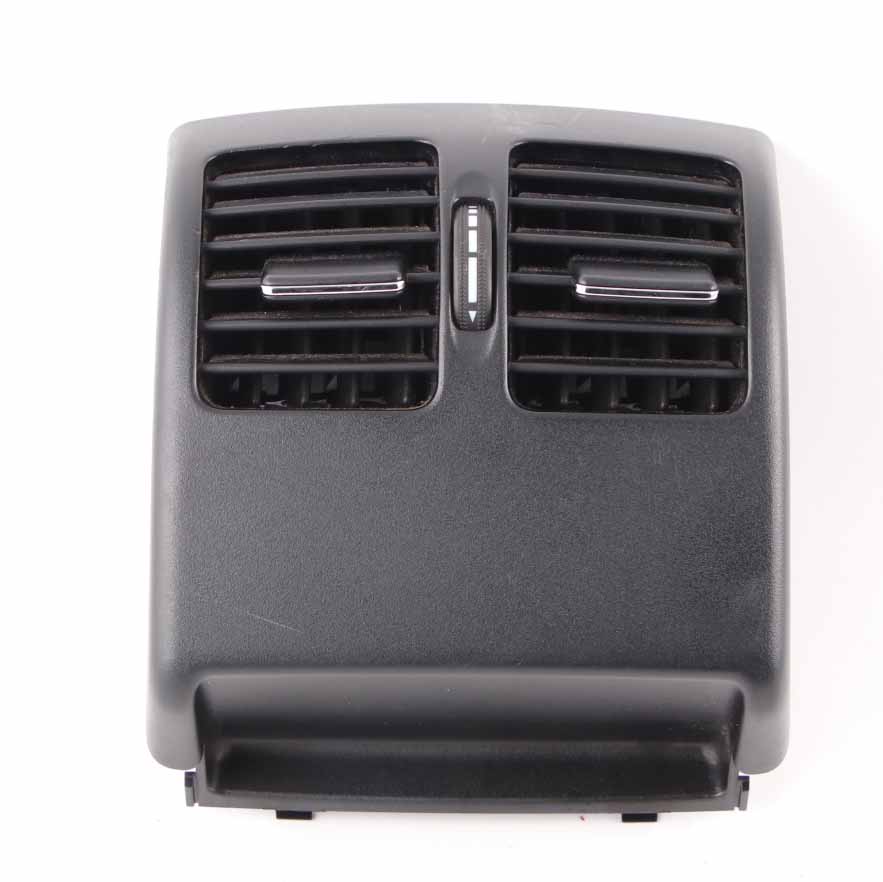 Mercedes W204 Centre Console Rear Air Vent Nozzle A2048300954