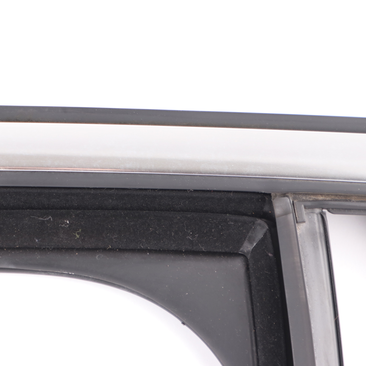 Frame Mercedes W205 Rear Window Right O/S Outside Guide Rail Sealing A2057355400