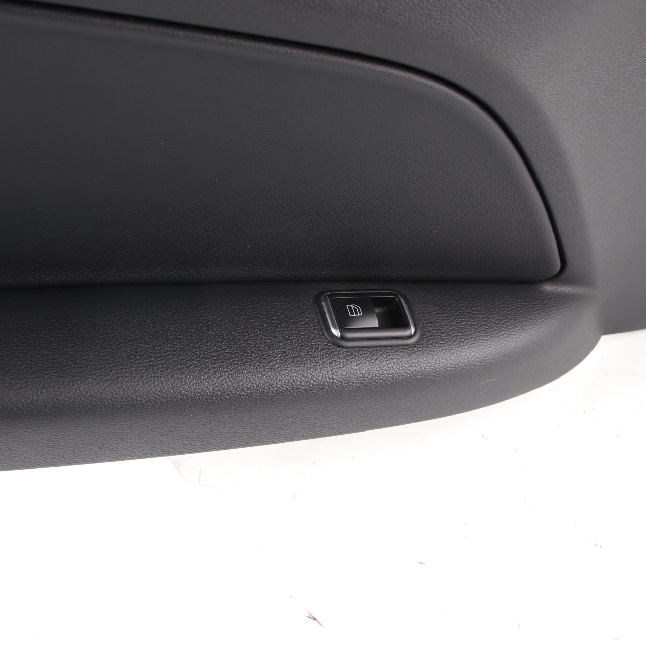 Seitliche Verkleidung Mercedes C207 Panel Hinten Links Schwarz A2076902325