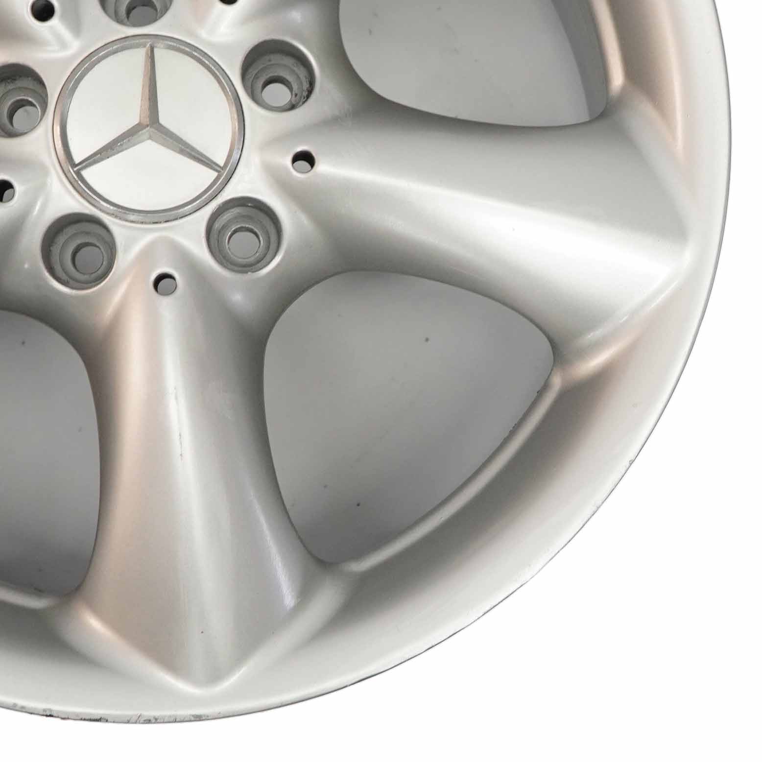 Mercedes W203 W209 Silberne Leichtmetall felge vorne 17" ET:36 7,5J A2094010502