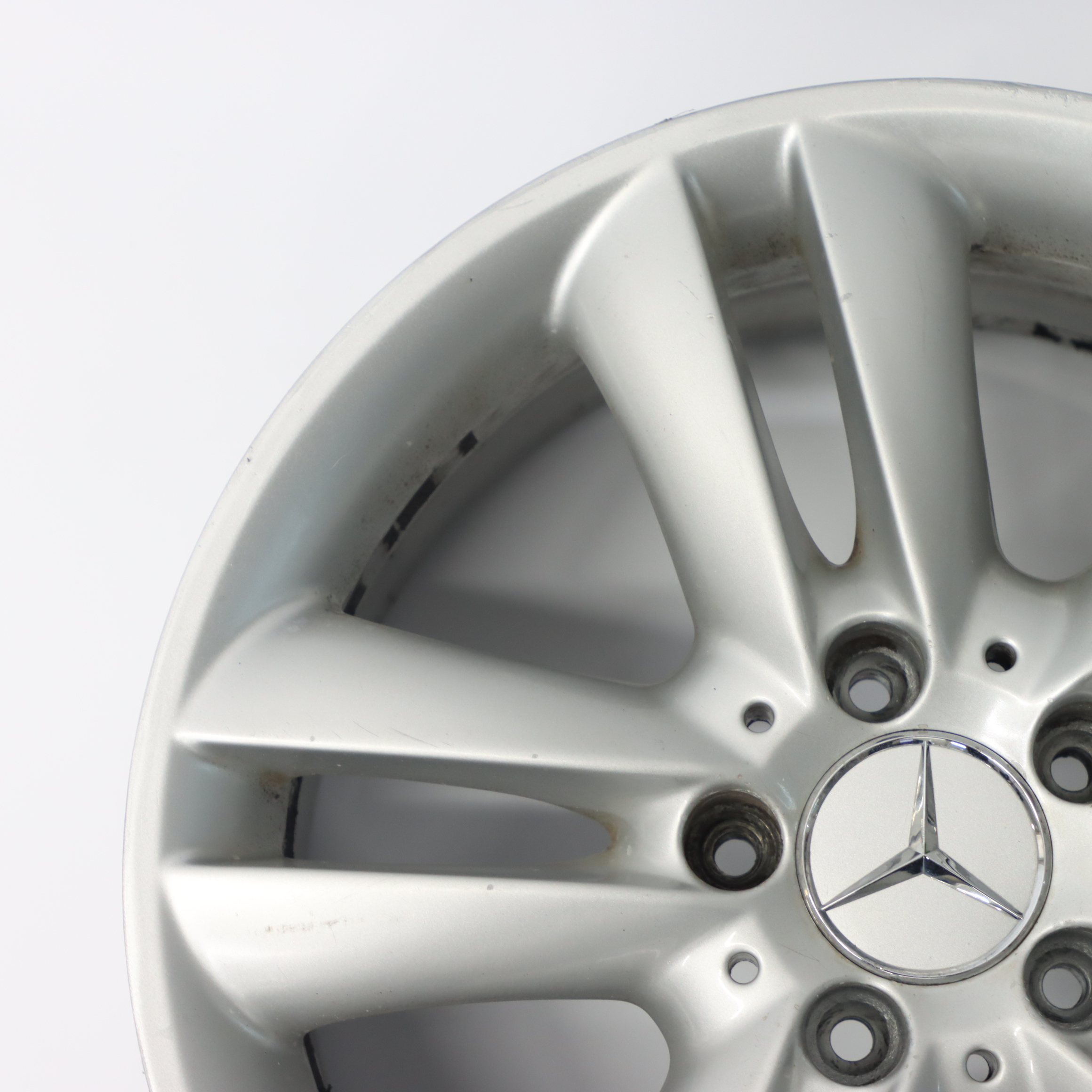 Mercedes C209 Silberne Leicht metall felge 17" 7.5J ET:36 A2094014102