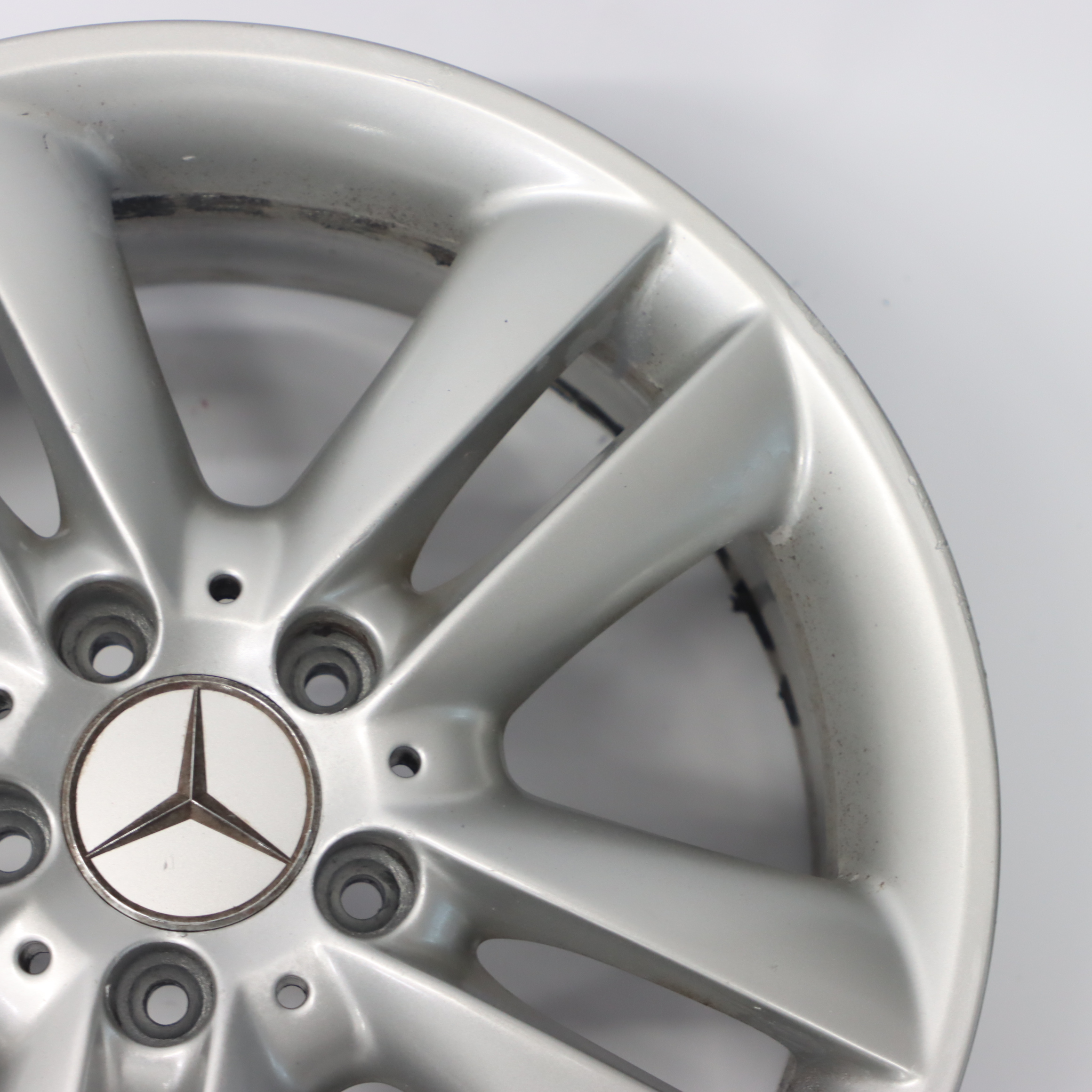 Mercedes C209 Silberne Leicht metall felge 17" 7.5J ET:36 A2094014102