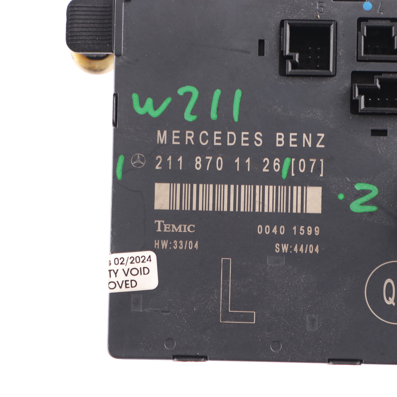 Mercedes W211 Front Drivers Door Left N/S Control Module A2118701126 