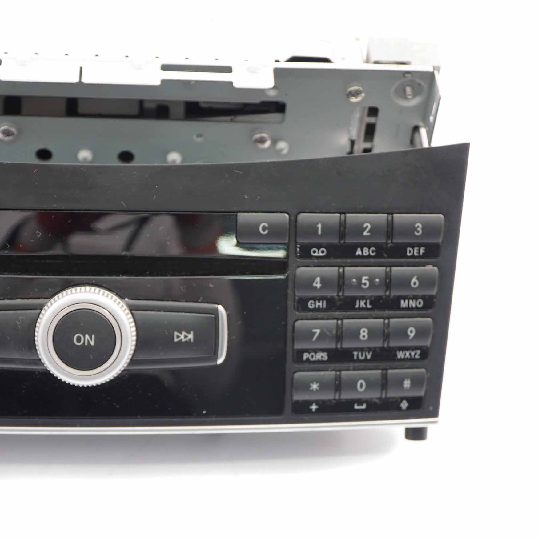 Mercedes W212 Autoradio Audio 20 CD Player Radio A2129003908