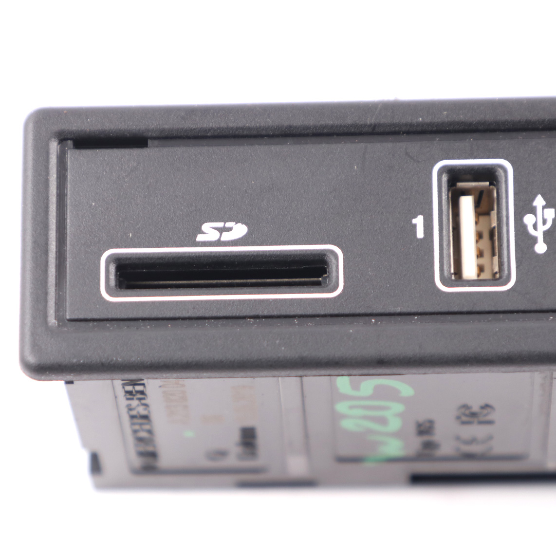 Mercedes W205 W213 USB SD Card Port Multimedia Anschluss einheit A2138200401