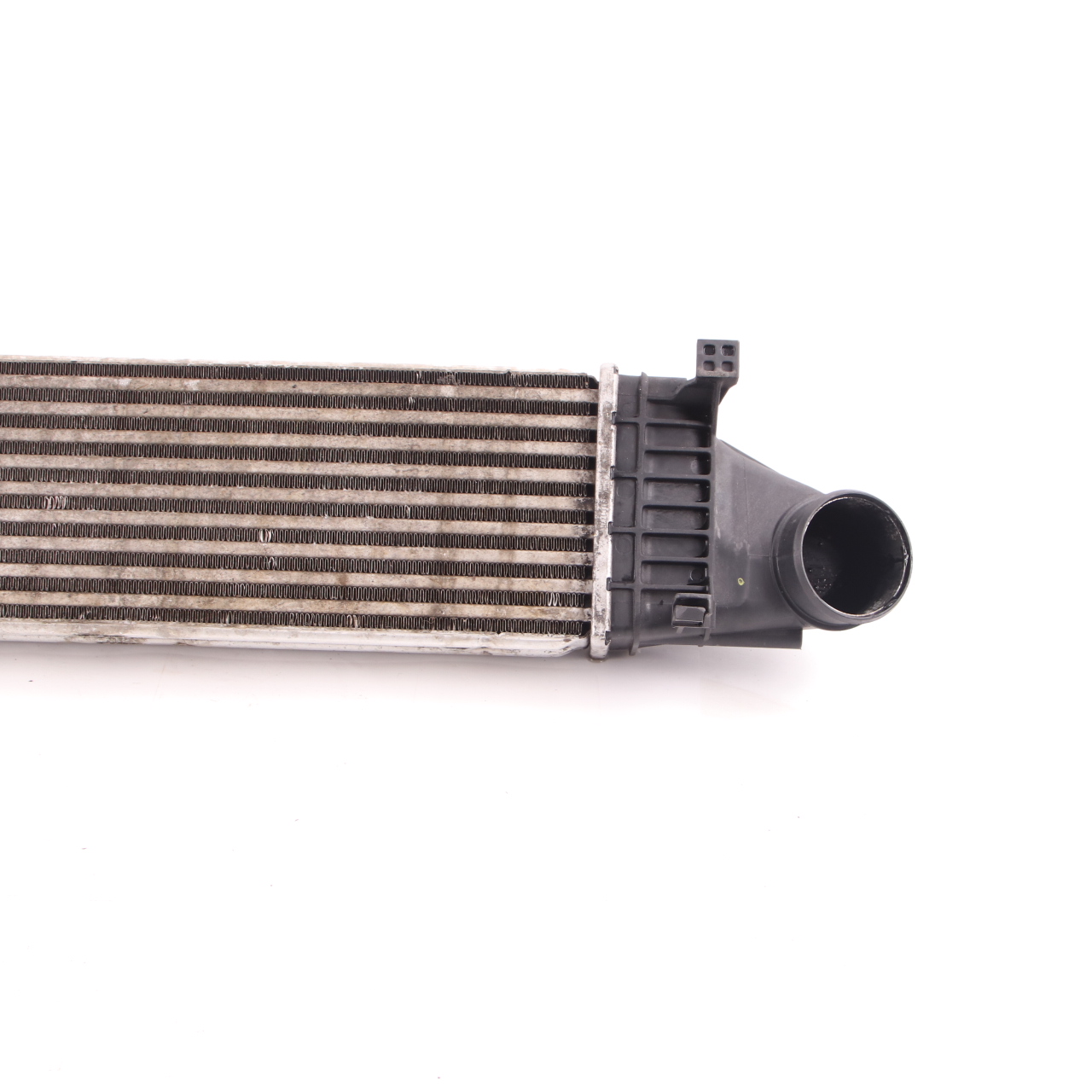 Mercedes W221 OM642 Intercooler Charge Air Cooler Radiator A2215001000