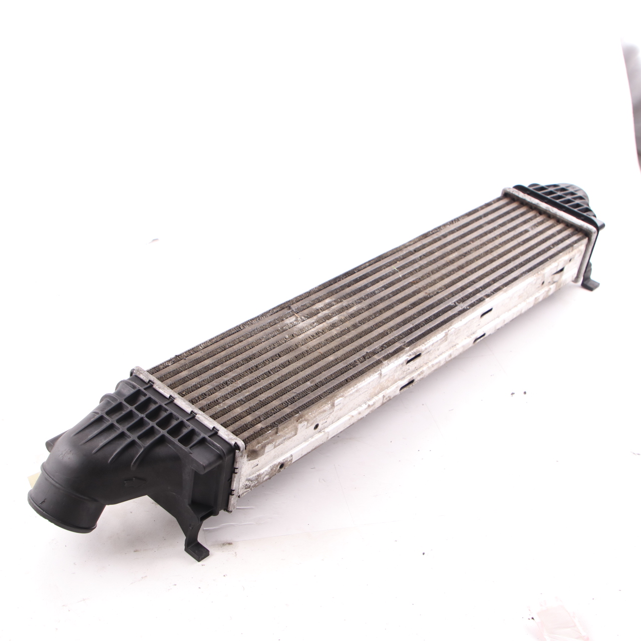 Mercedes W221 OM642 Intercooler Charge Air Cooler Radiator A2215001000