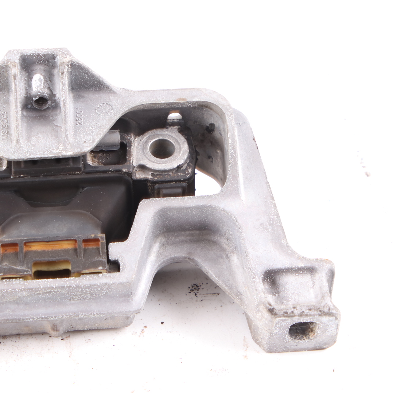 Mercedes W176 W246 Right Engine Support Mount Holder Bracket A2462402617