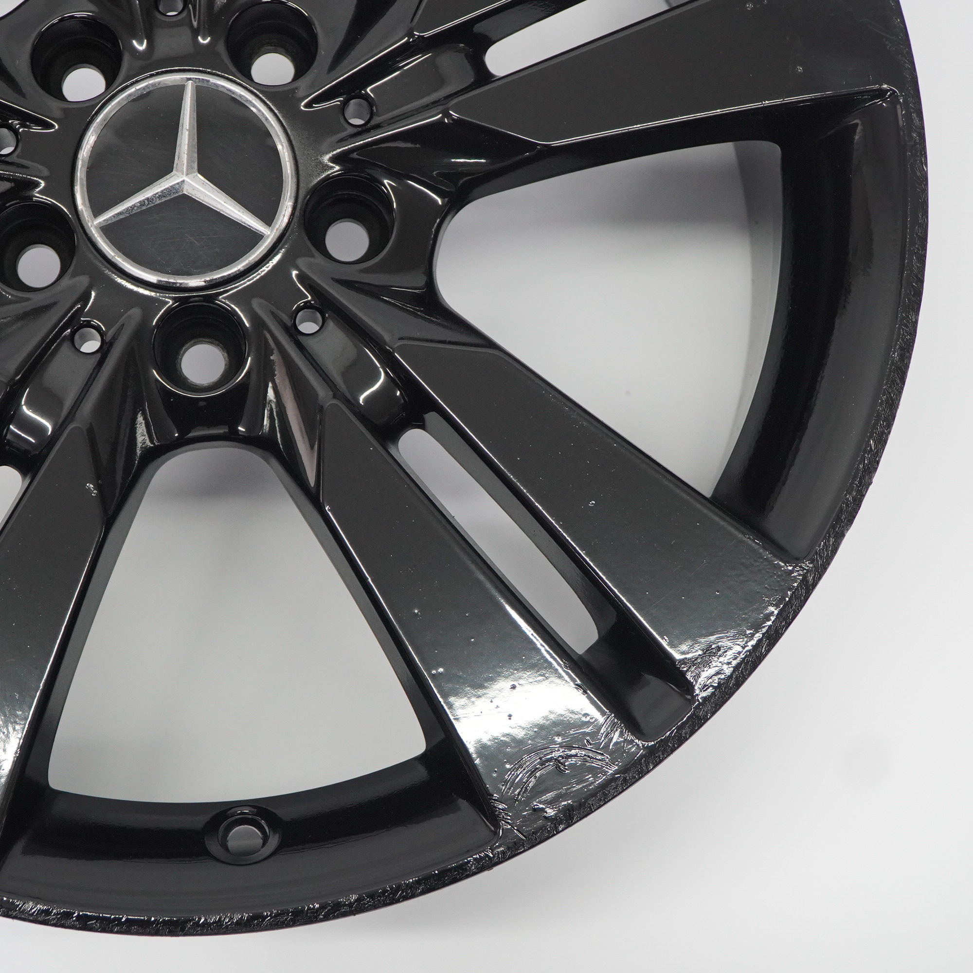 Mercedes W176 Schwarz Leicht metall felge 18" ET:52 7,5J A2464010402