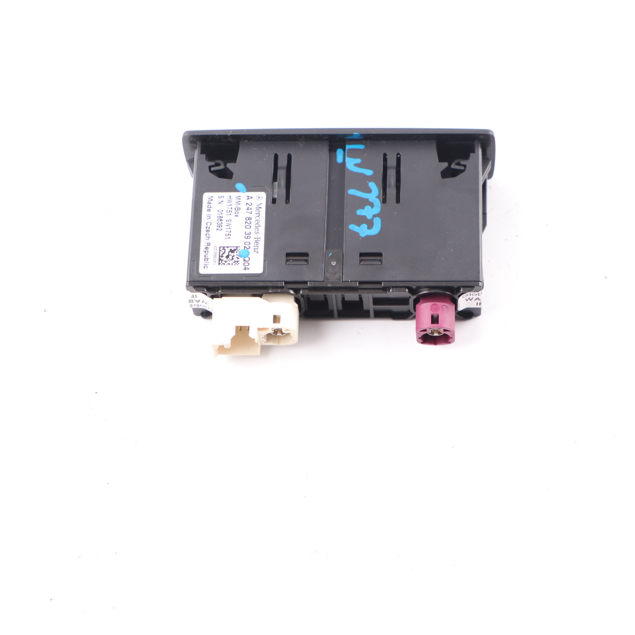 Mercedes W177 W247 USB Port Buchse Stecker Bedienfeld Anschluss A2478203902