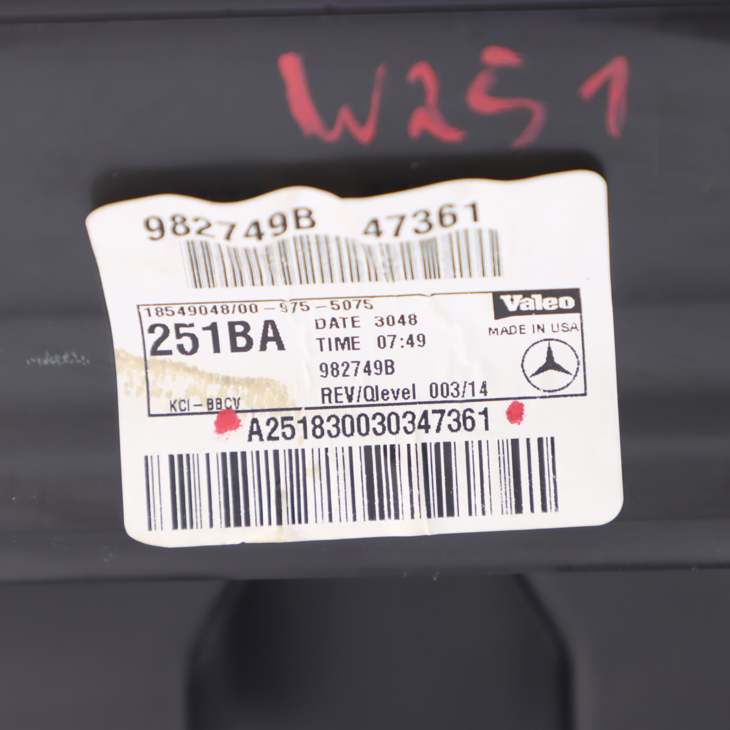 Mercedes W251 Mittelkonsole Hintere Lüftungsdüse Grillablage A2518300303