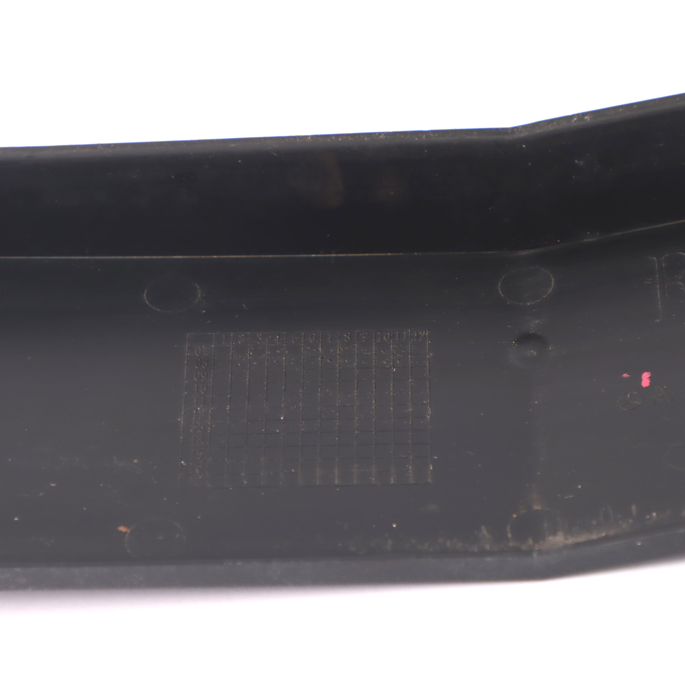 Mercedes W251 Ramka Listwa Tablicy Pod Tablicę Przód A2518850581