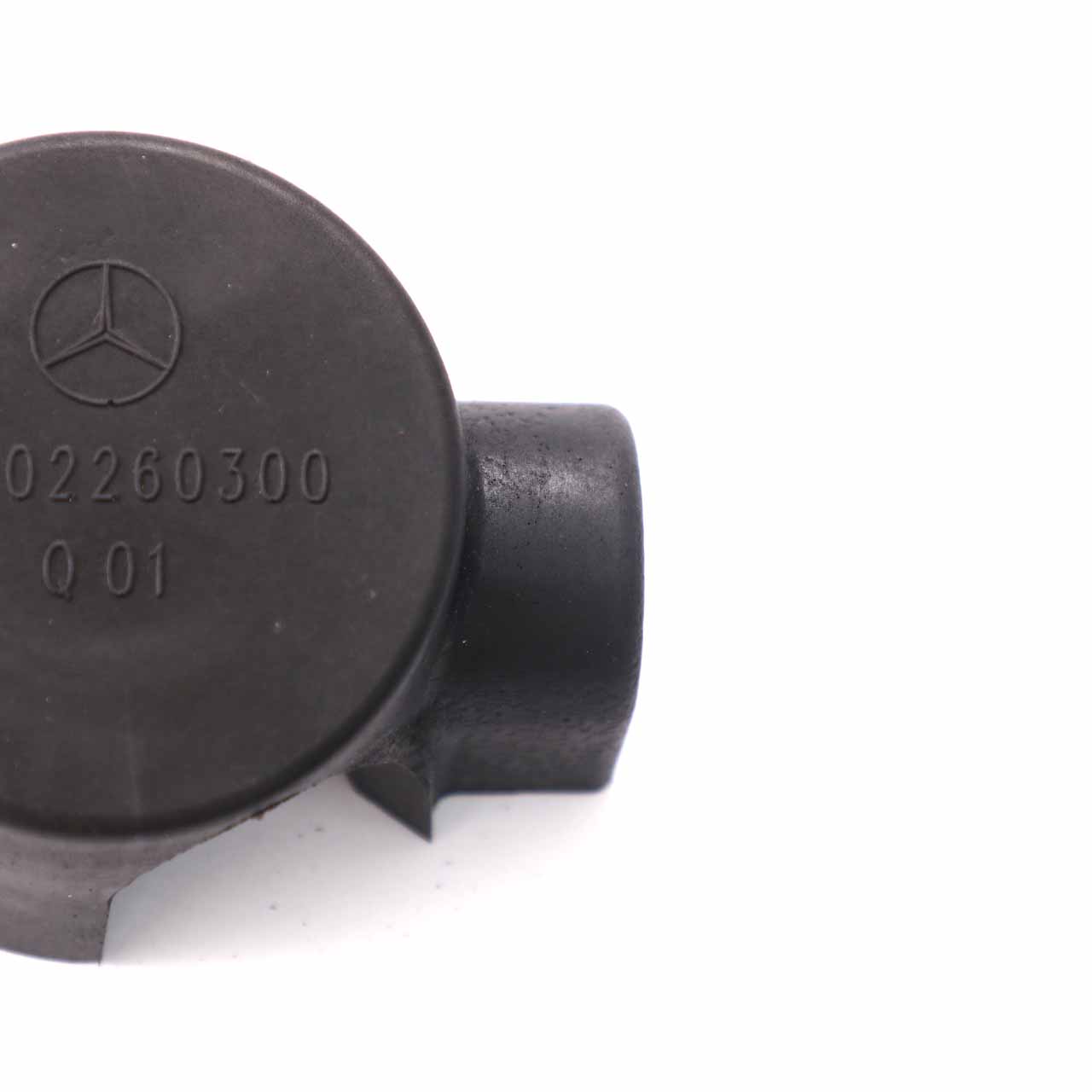 Mercedes W177 M260 High Pressure Pump Covering Cap Trim Cover A2602260300