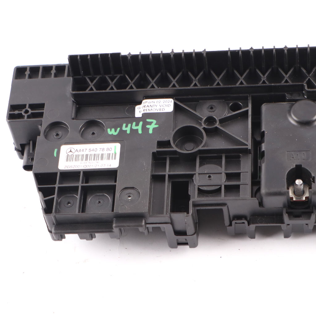 Mercedes Vito W447 Front Passenger Side Fuse Box Control Unit Module A4475407880