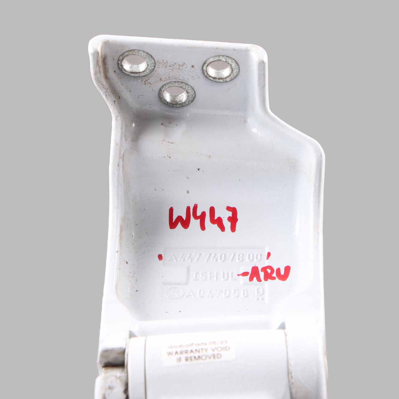 Mercedes Vito W447 Door Hinge Rear Left Lower Arctic White 9147 A4477407600