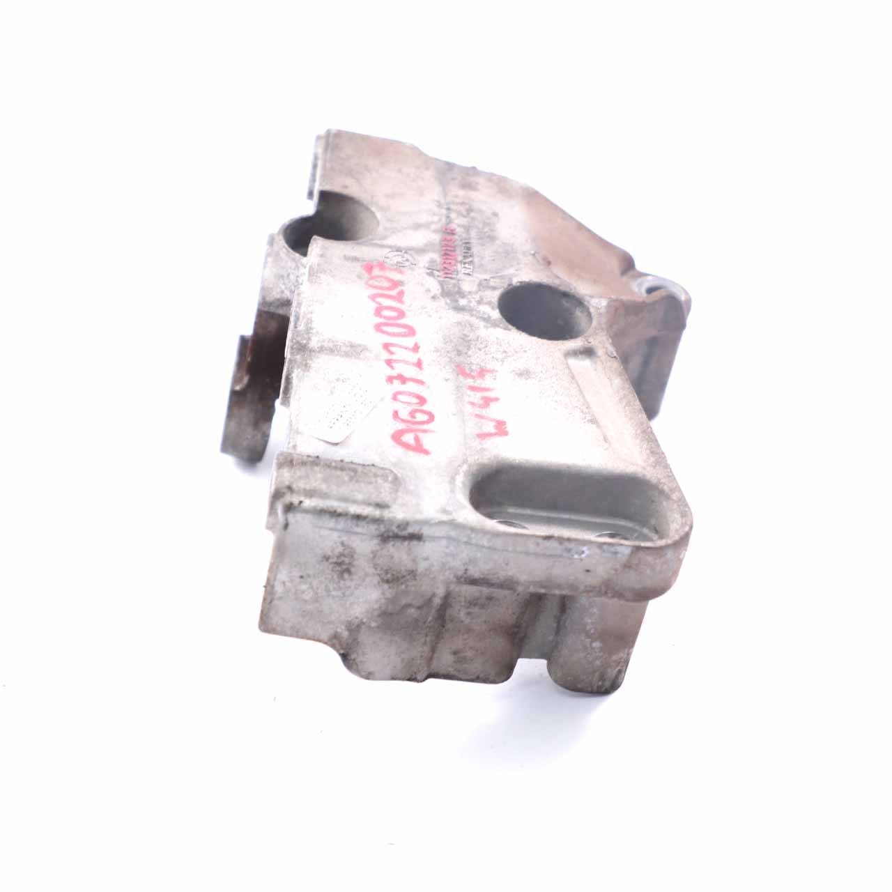 Mercedes W415 Citan Engine Mount Support Holder Bracket A6072200207