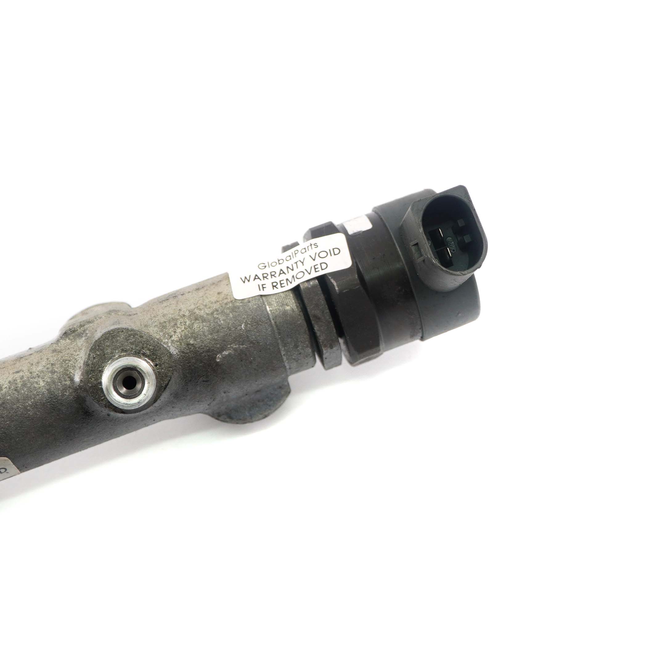 Mercedes-Benz W203 W211 W639 OM646 Fuel Injector Pressure Rail Line A6110700395