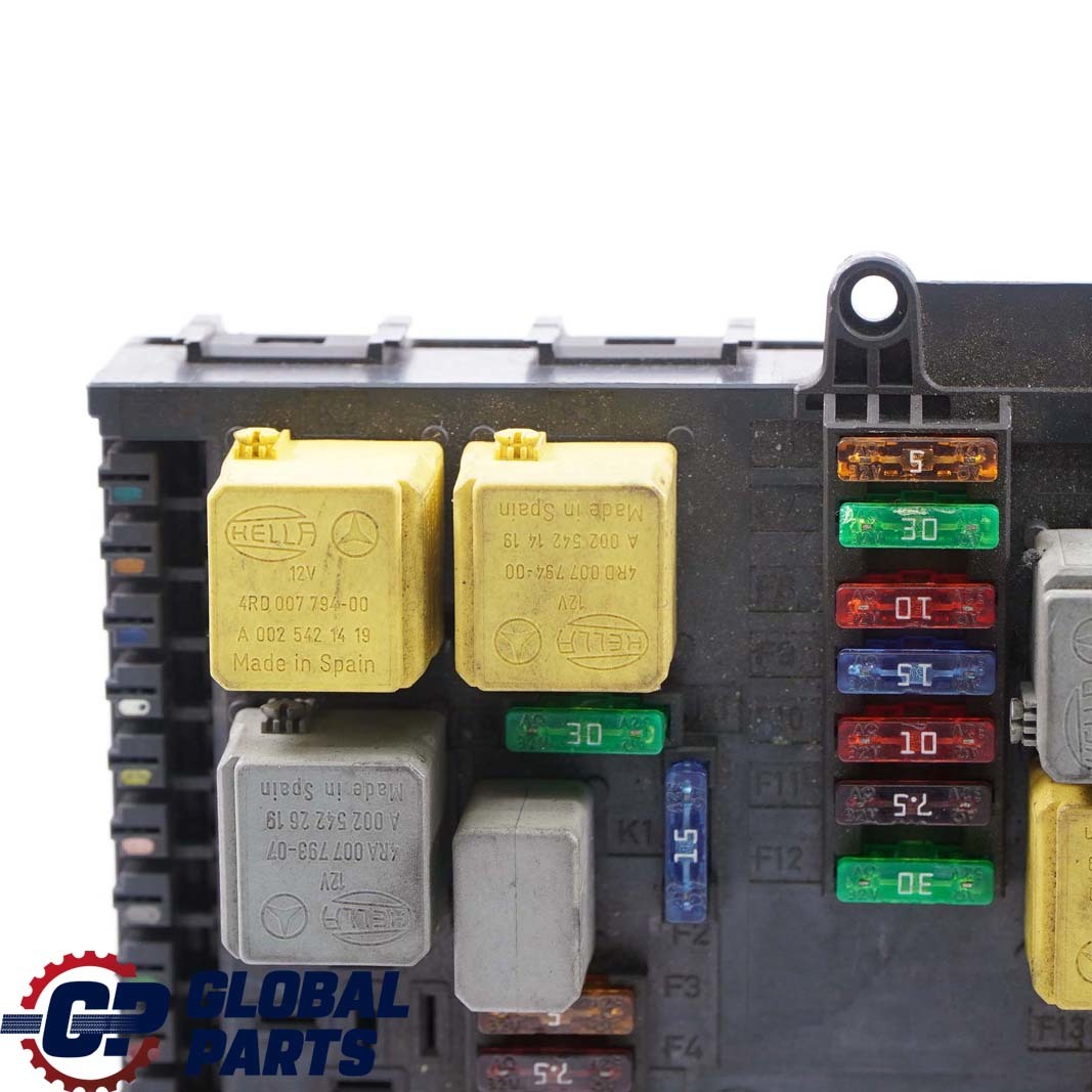 Mercedes-Benz W639 Fuse Box Relay Control Unit Electric Module SAM A6395450101